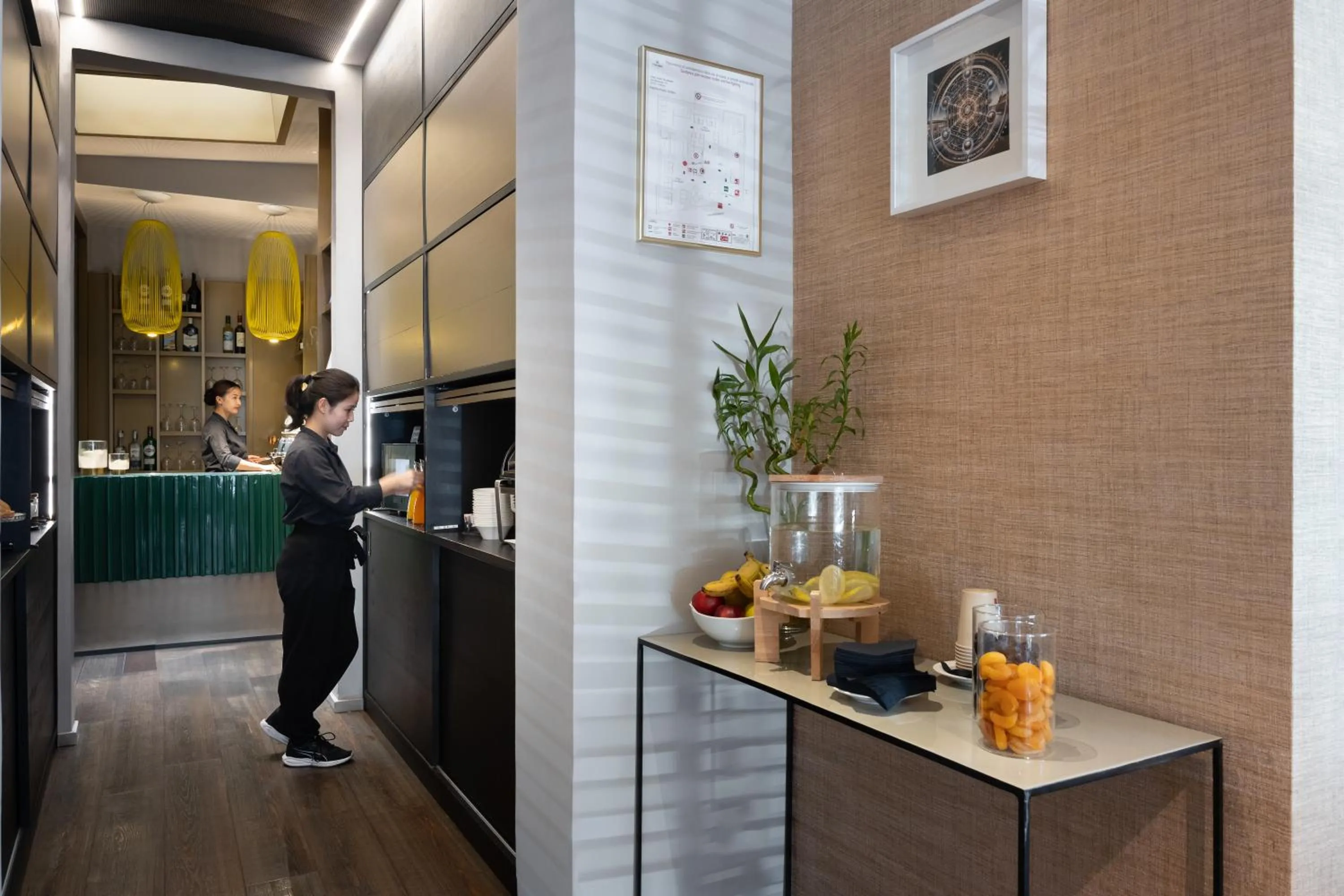 Breakfast in The Market Urban Hotel