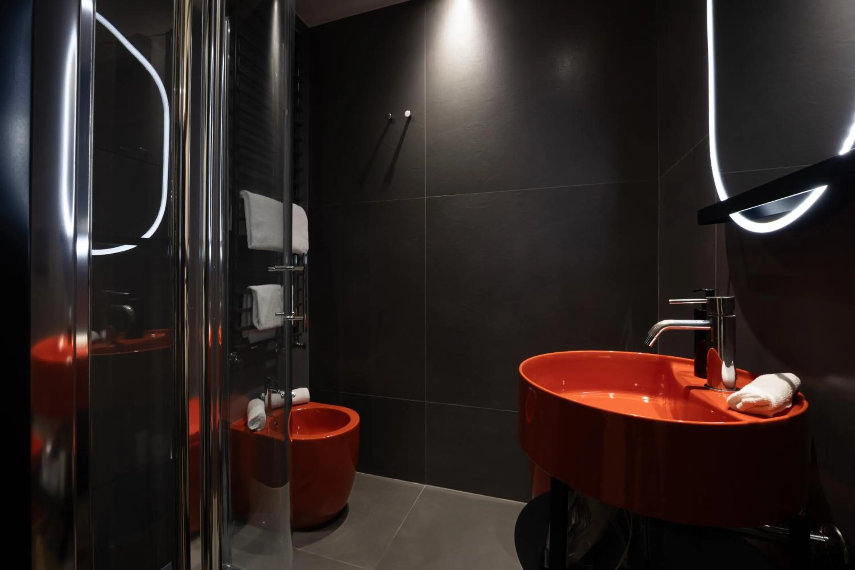 Shower in The Market Urban Hotel