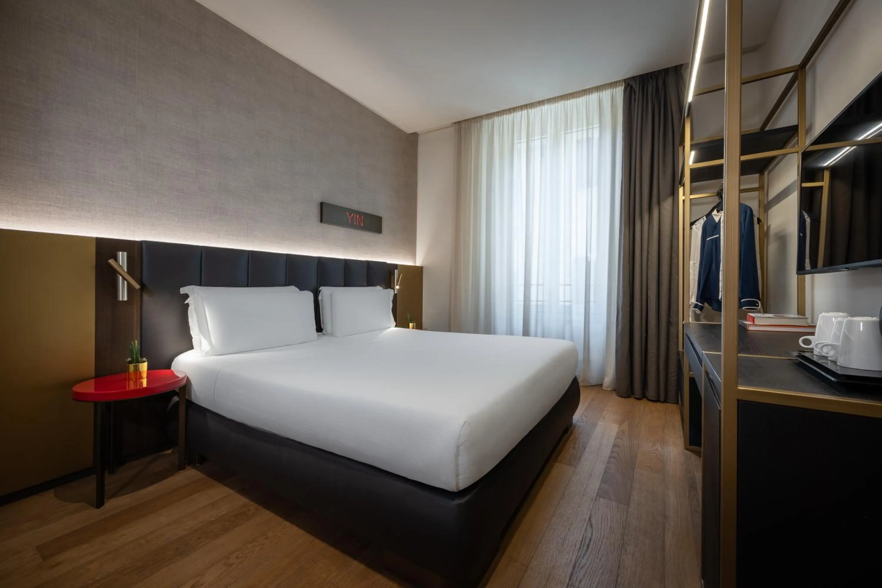 Photo of the whole room, Bed in The Market Urban Hotel