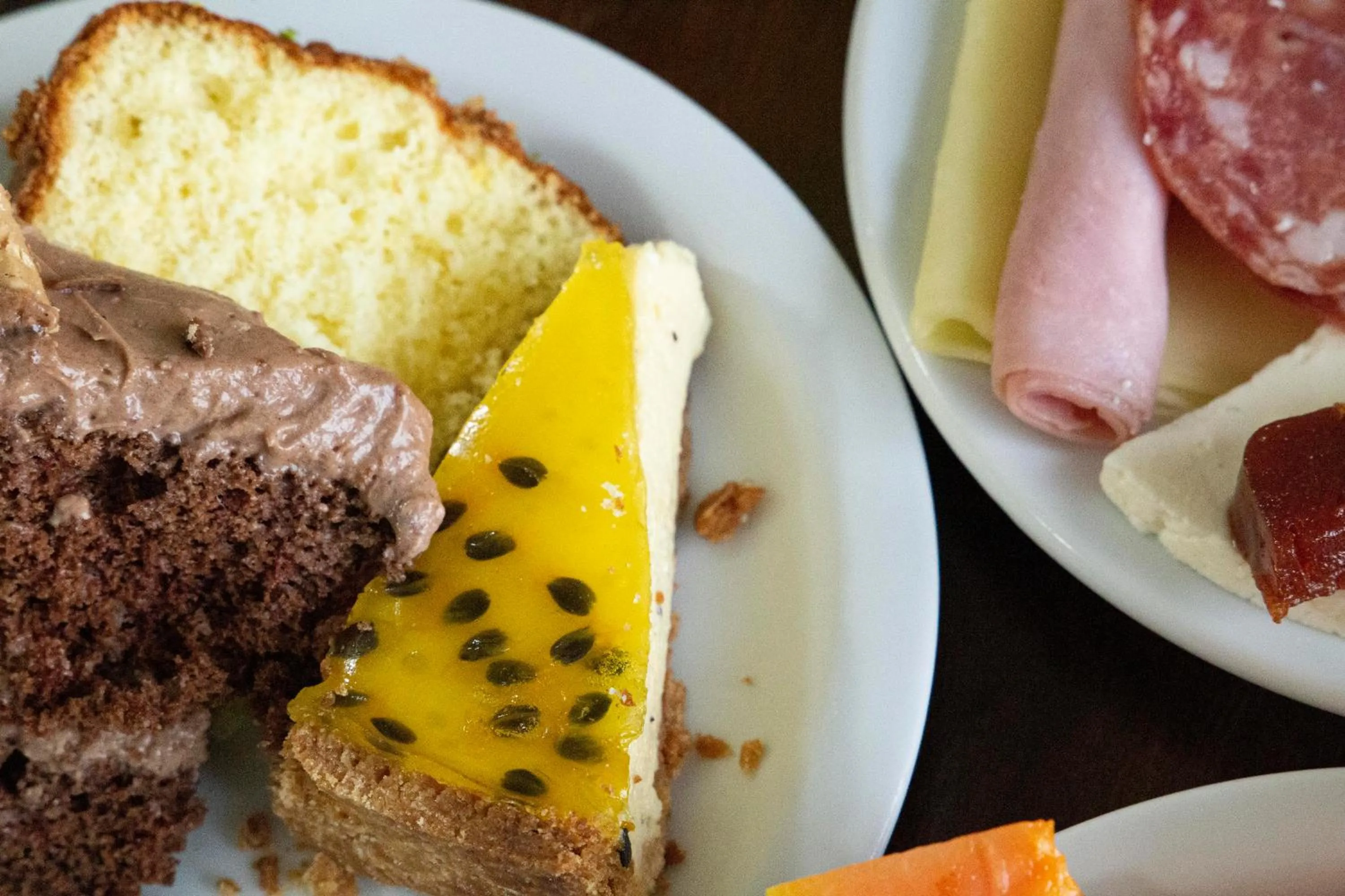 Food and drinks in Tezla Hotel