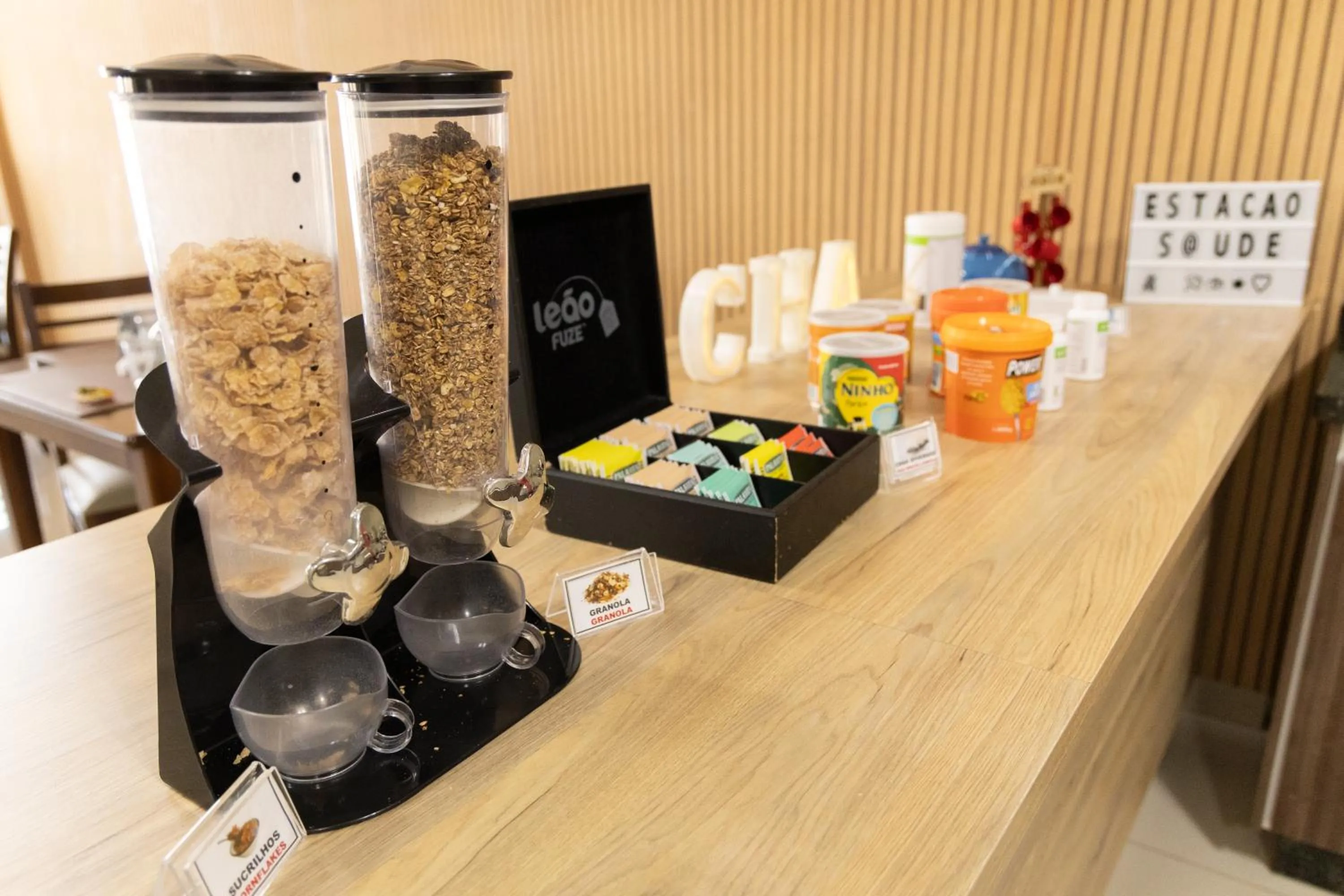 Coffee/tea facilities in Tezla Hotel