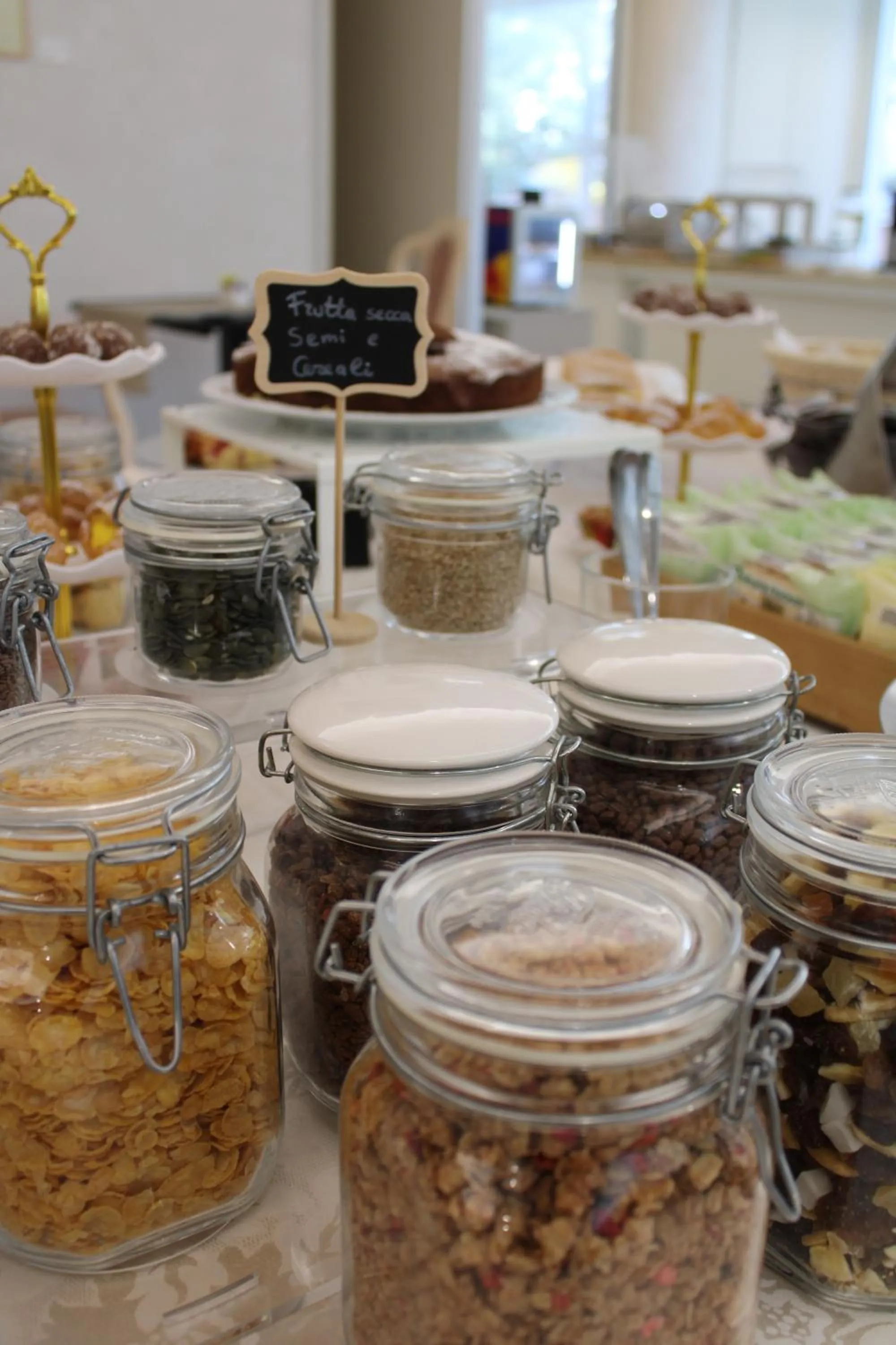 Breakfast in Hotel Royal Plaza