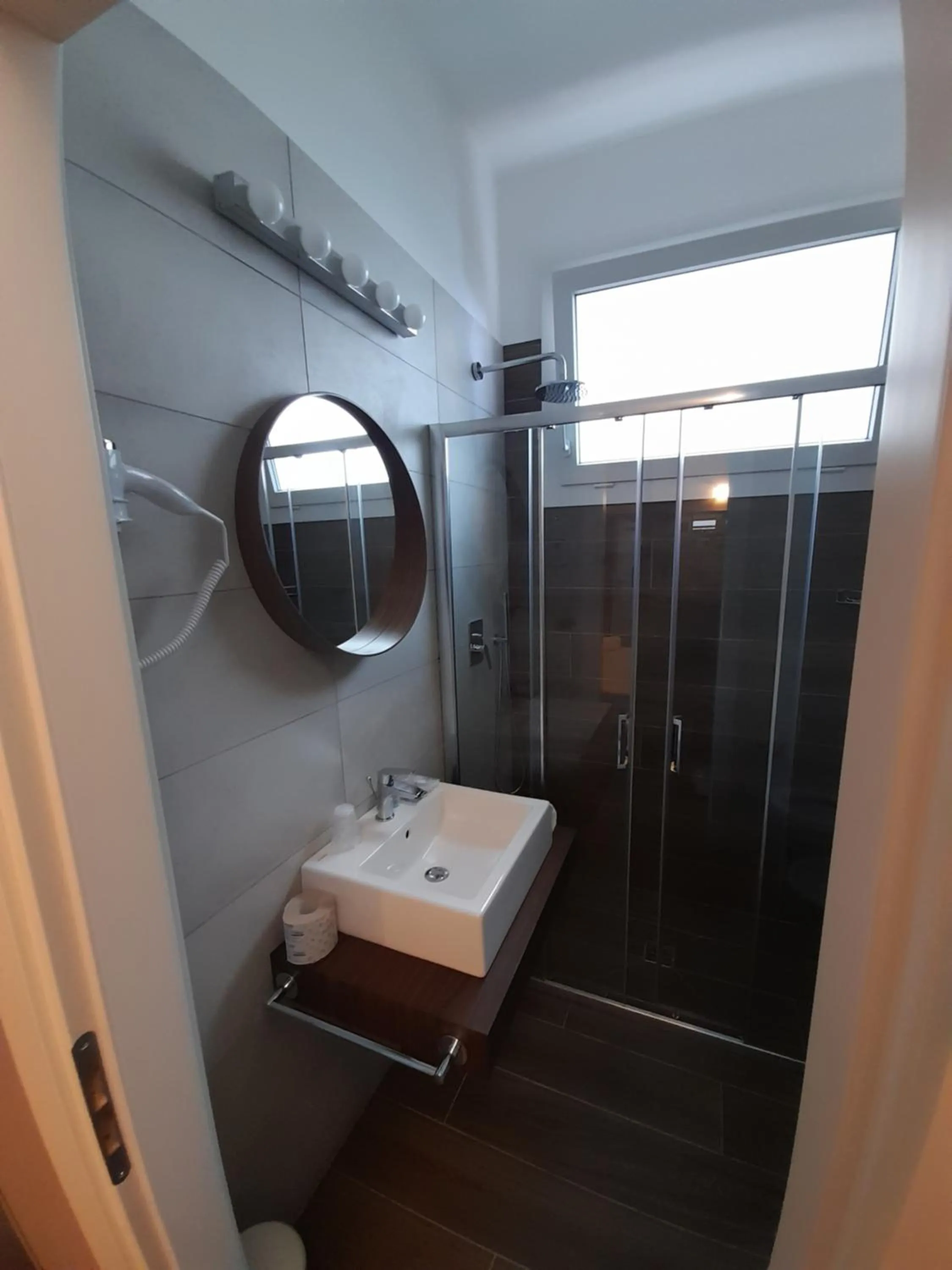 Bathroom in Hotel Royal Plaza