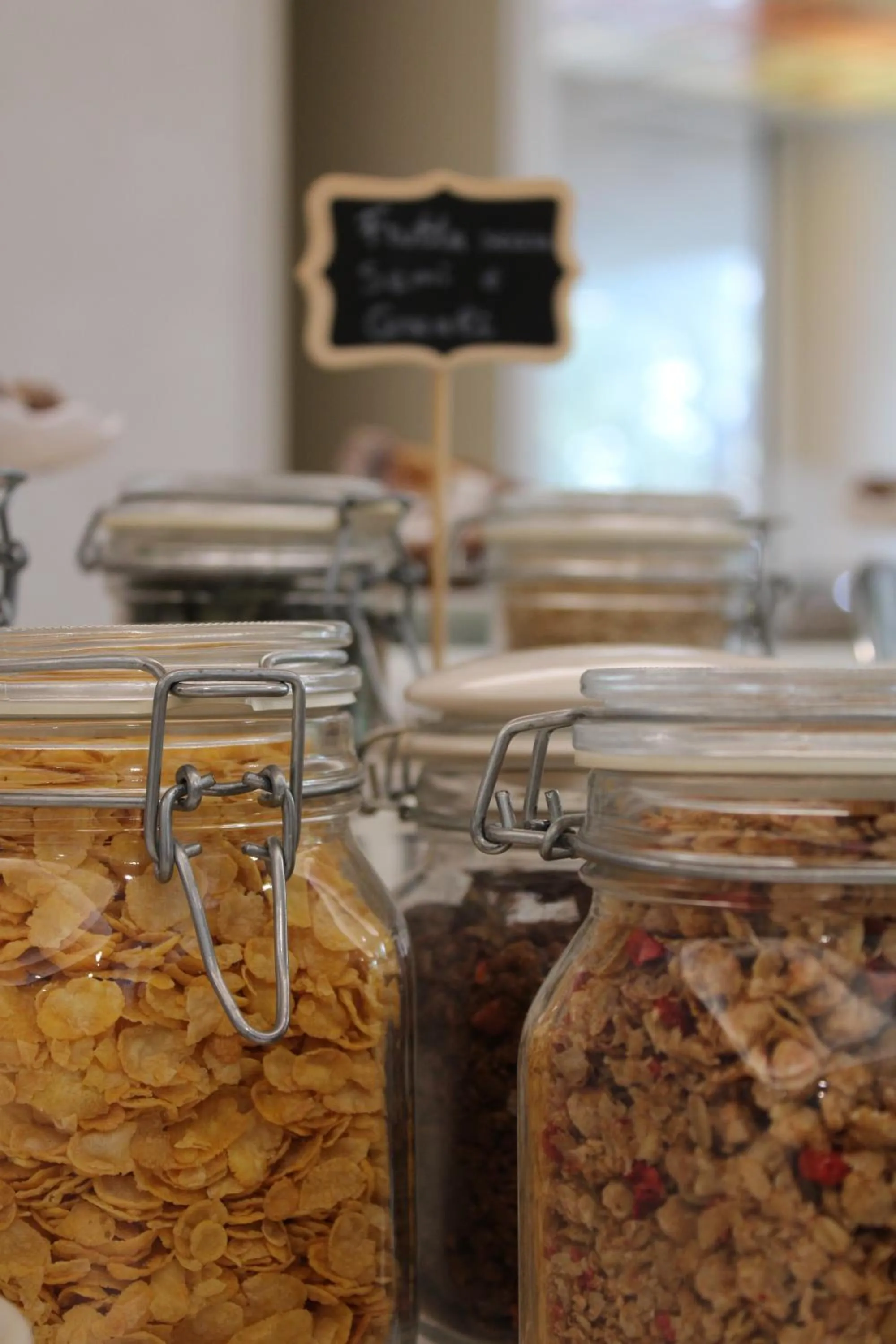 Breakfast in Hotel Royal Plaza