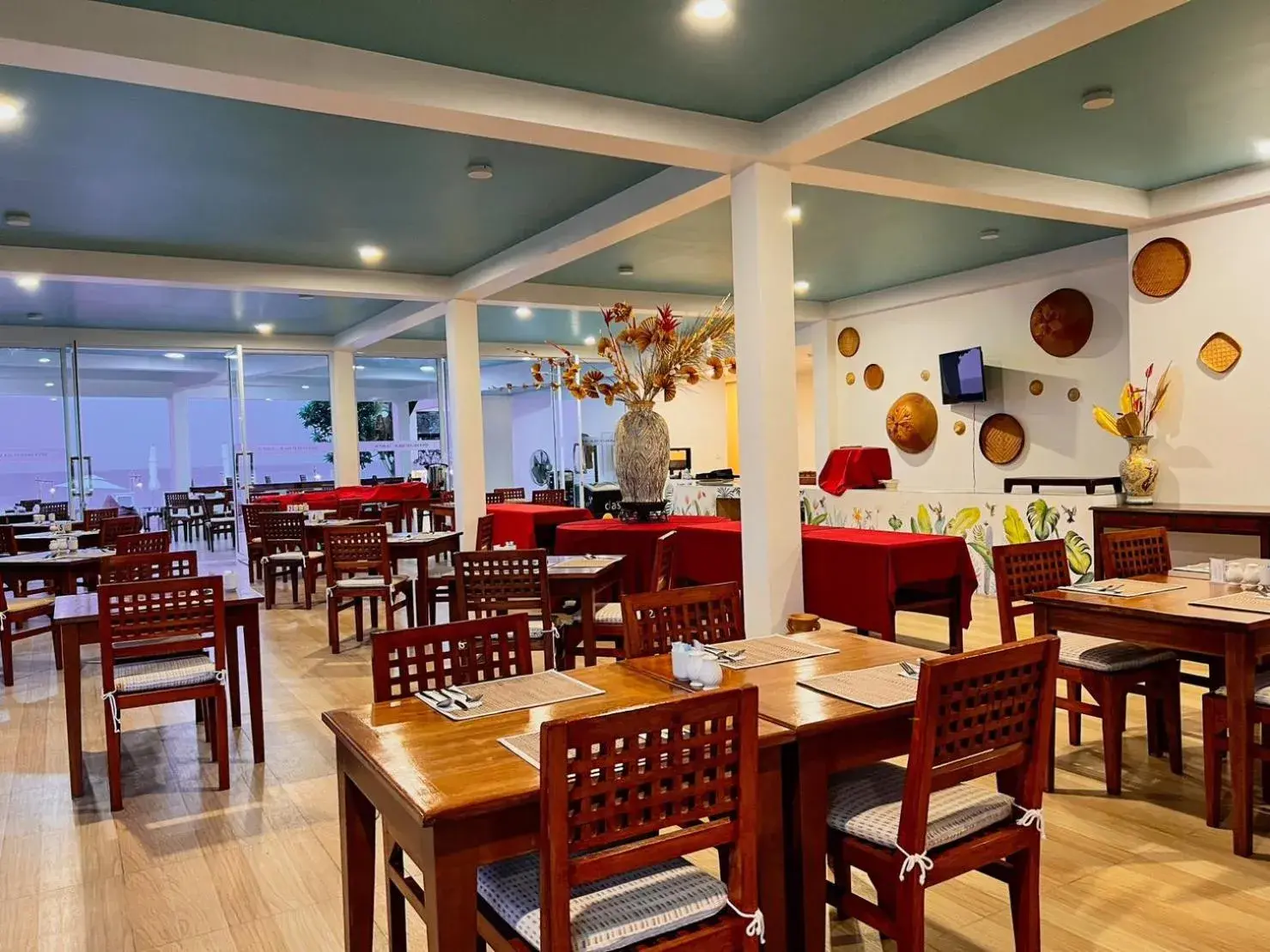 Restaurant/places to eat in Aura Samui Best Beach Hotel - SHA Plus Restaurant/places to eat in Aura Samui Best Beach Hotel - SHA Plus