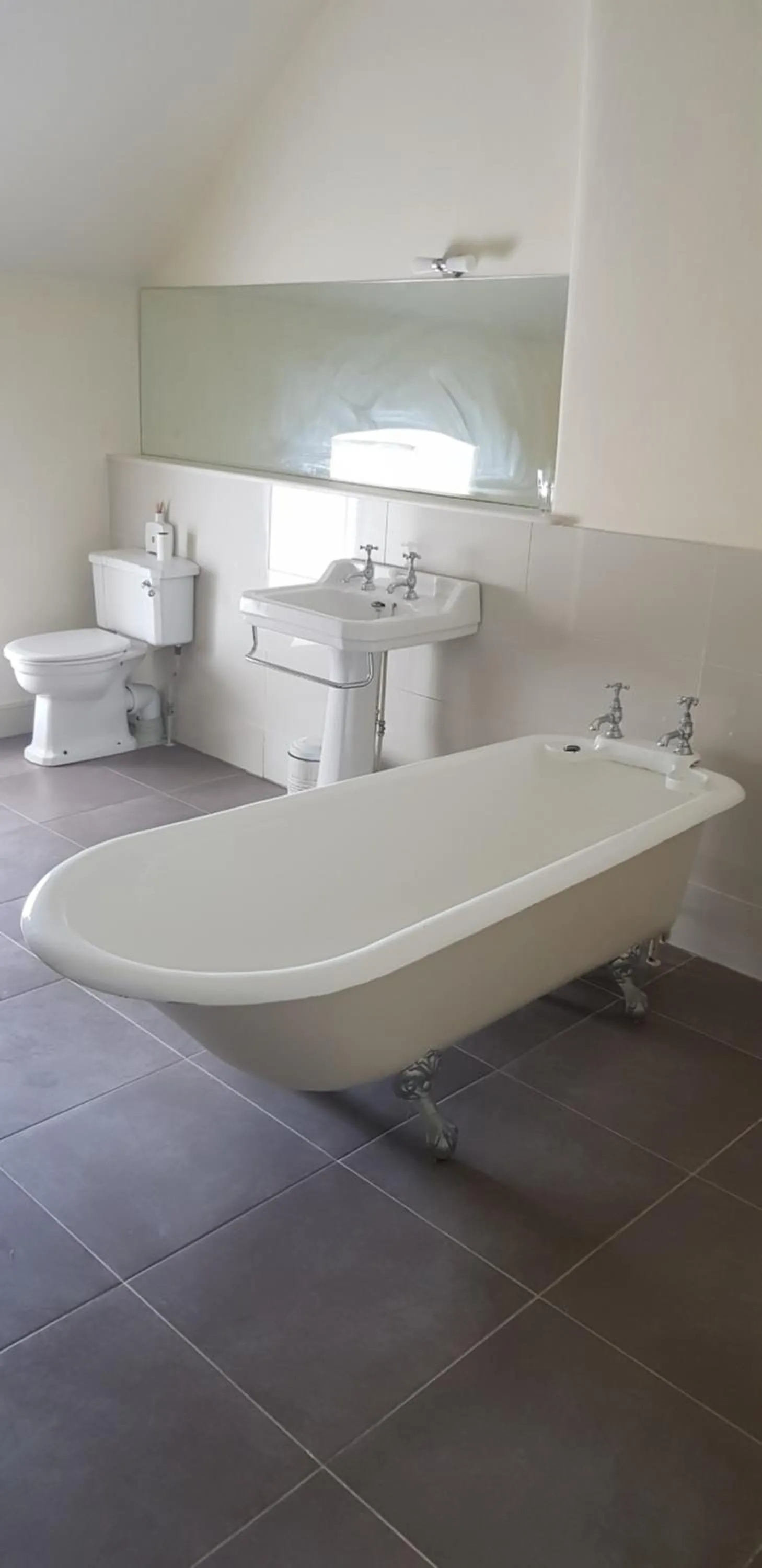 Bathroom in 2 Bed Courtyard Apartment at Rockfield House Kells in Meath - Short Term Let