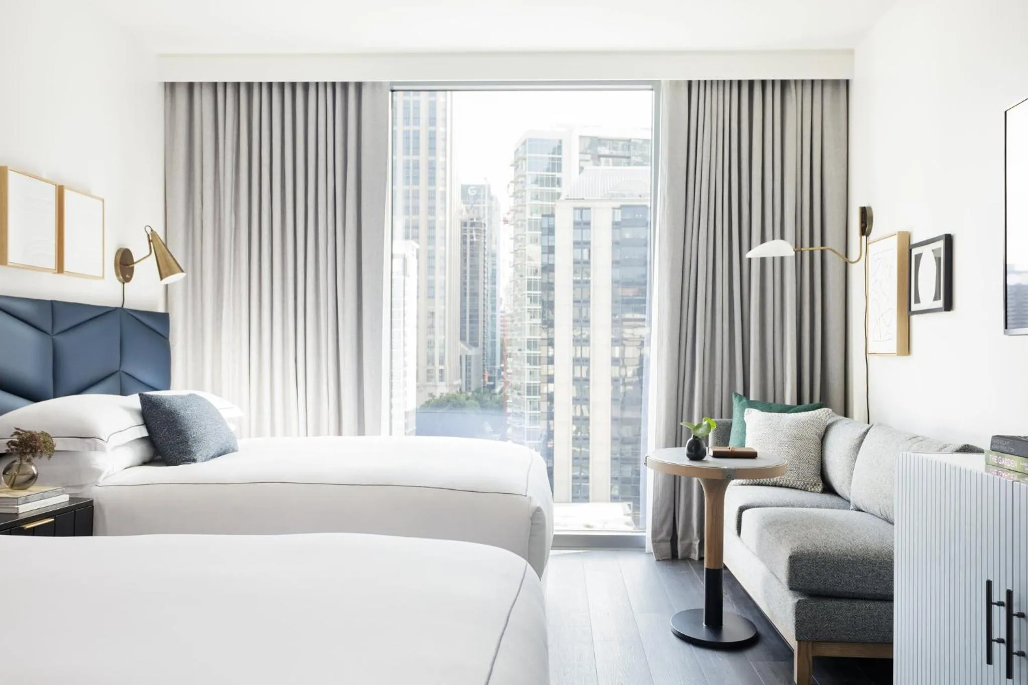 Photo of the whole room, Bed in Kimpton Shane Atlanta by IHG