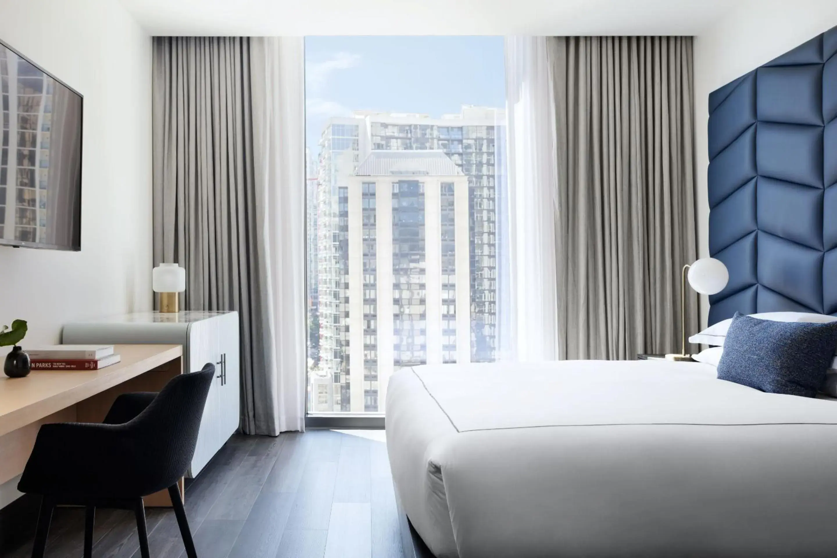 King Room - High Floor in Kimpton Shane Atlanta by IHG King Room - High Floor in Kimpton Shane Atlanta by IHG