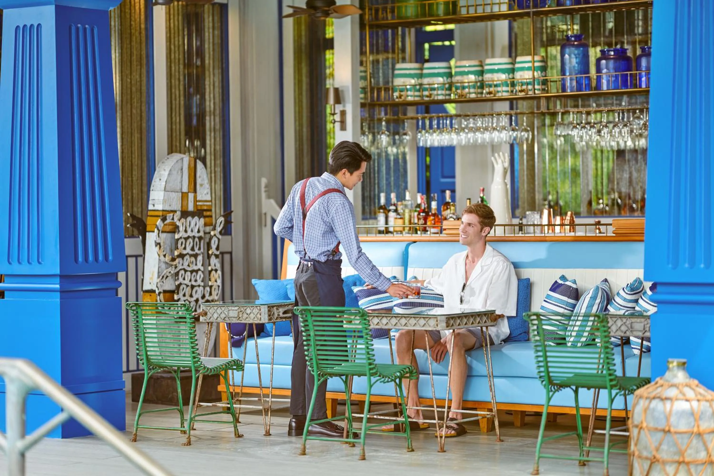 Lounge or bar in InterContinental Khao Yai Resort by IHG