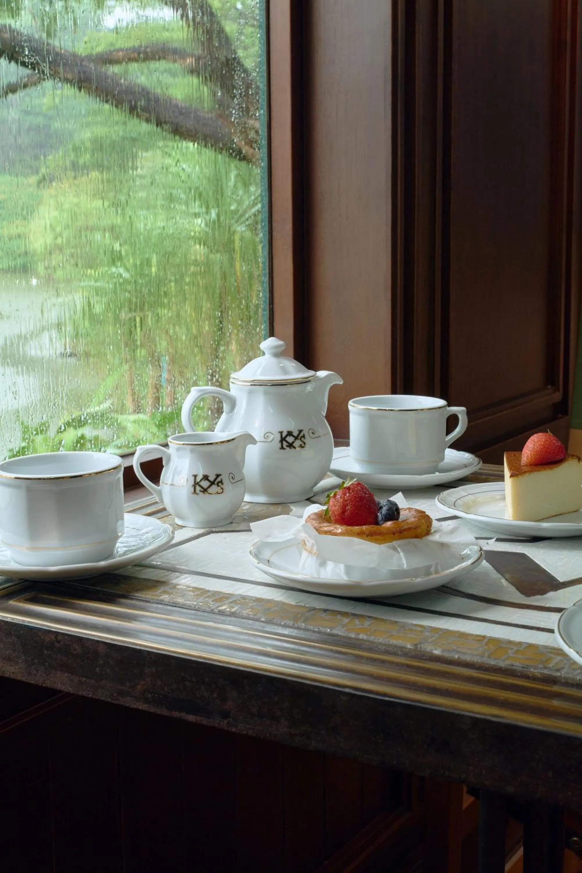 Coffee/tea facilities in InterContinental Khao Yai Resort by IHG