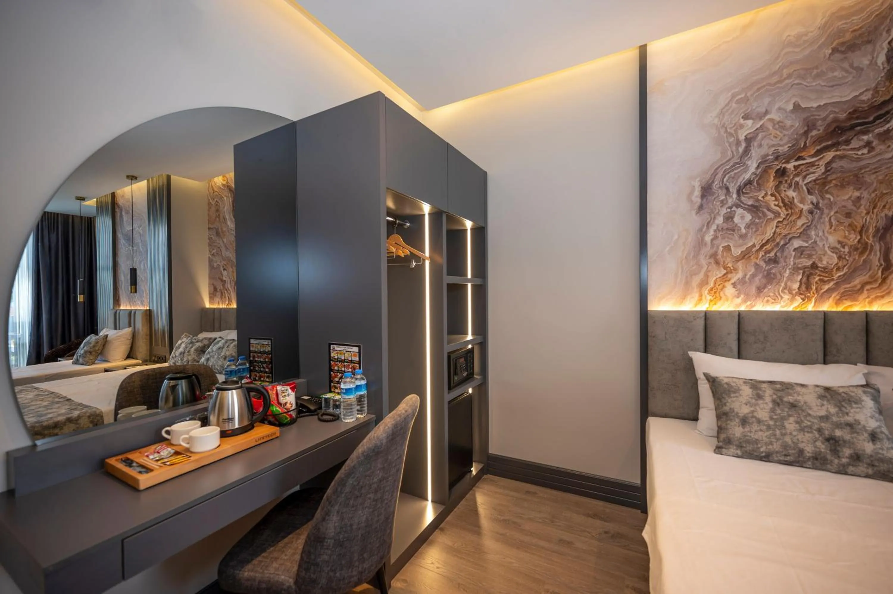 Coffee/tea facilities, Bed in World Class Hotel - Istanbul Airport