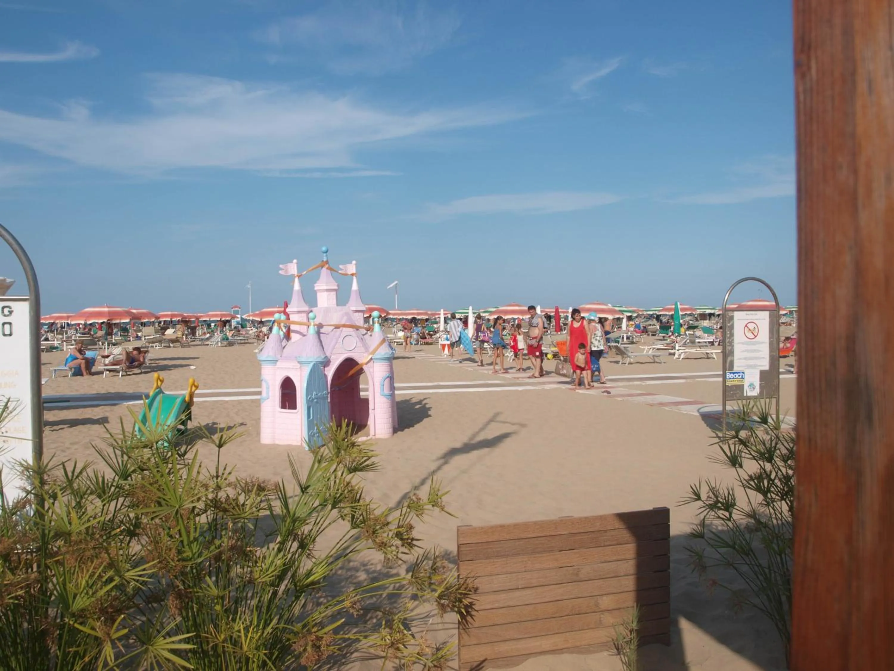 Beach in Residence T2