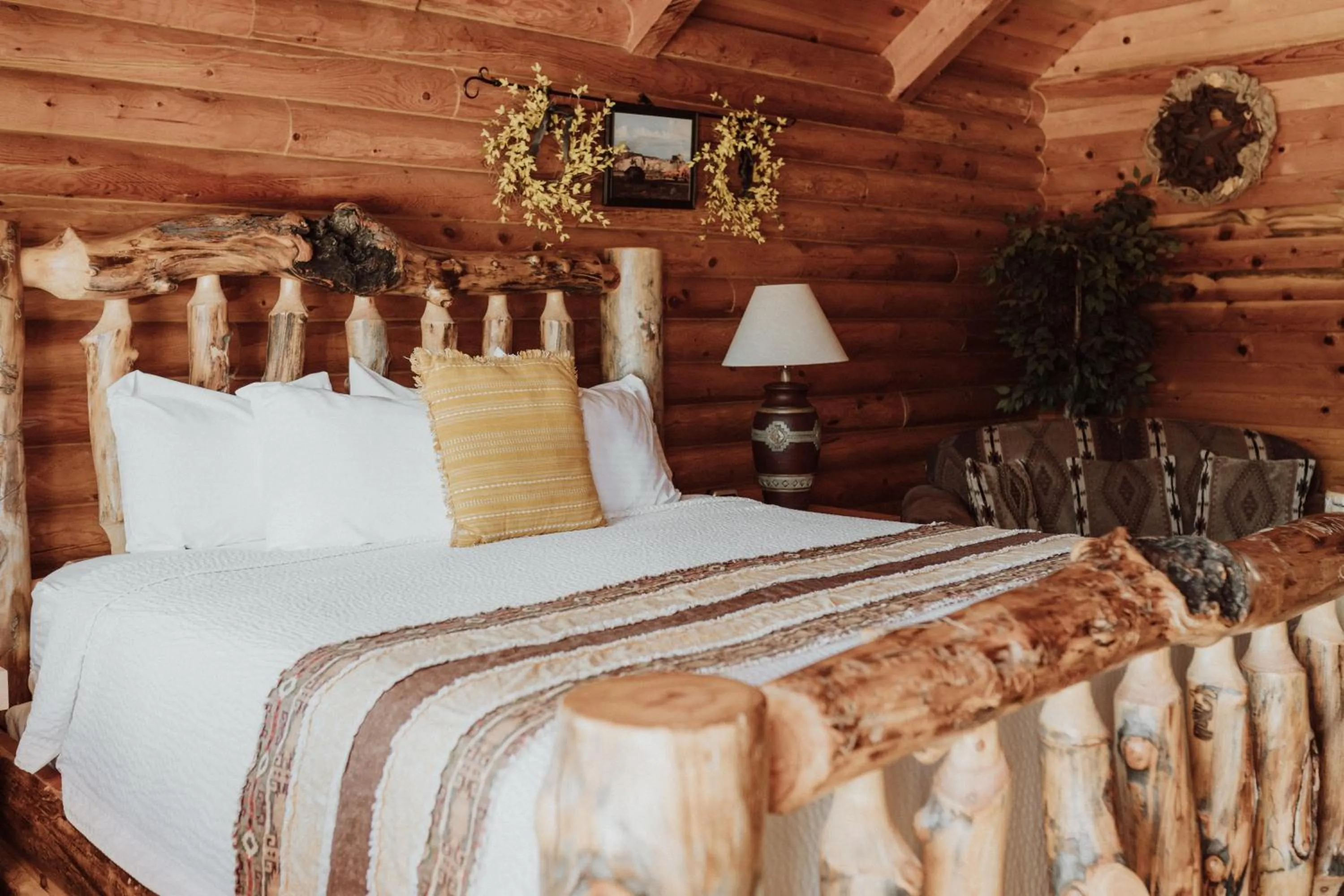 One-Bedroom Apartment in Bryce Canyon Log Cabins
