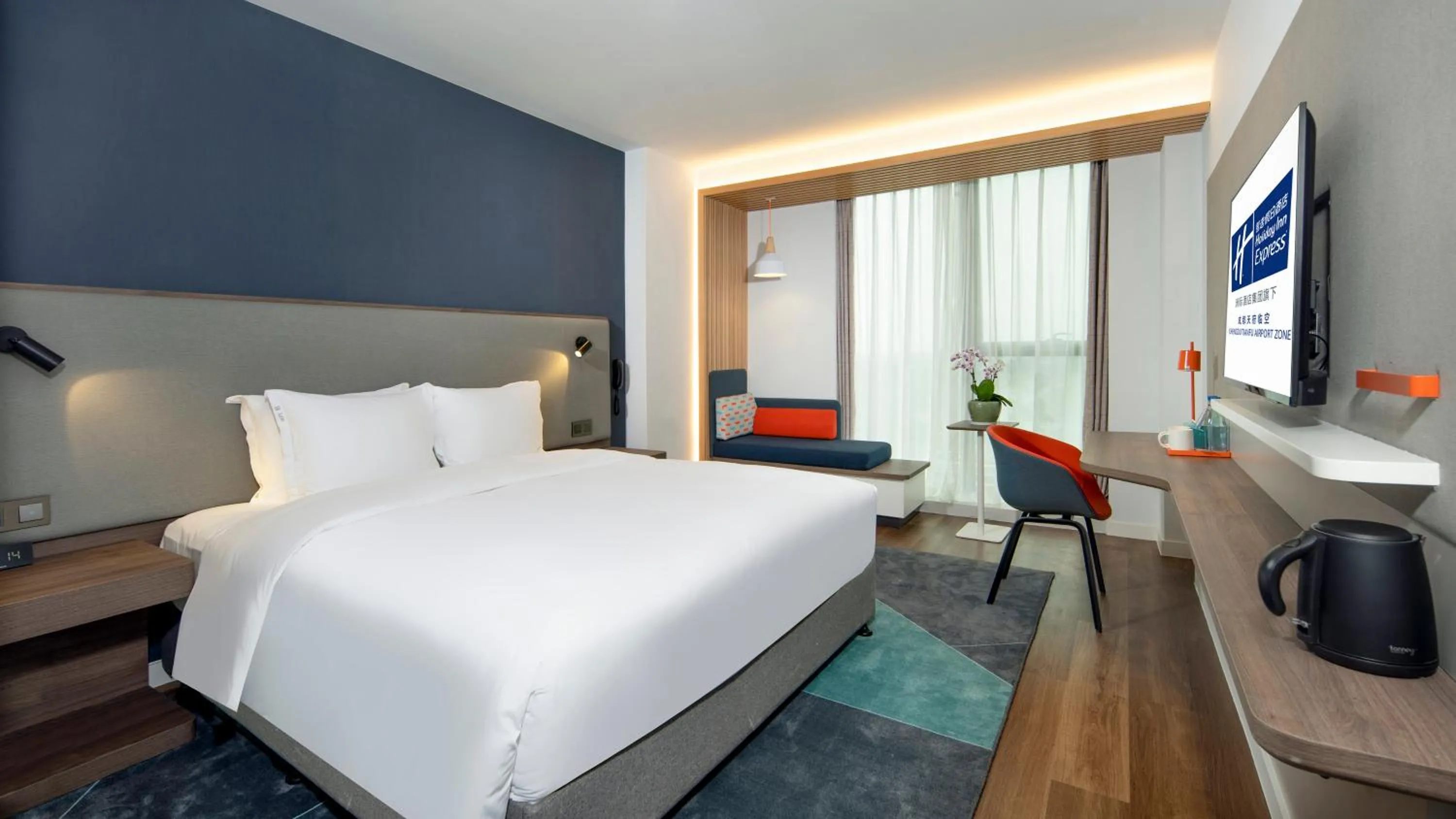 Bed in Holiday Inn Express Chengdu Tianfu Airport Zone by IHG