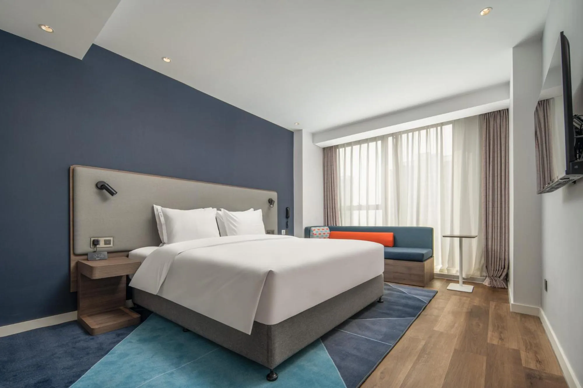 Bed in Holiday Inn Express Chengdu Tianfu Airport Zone by IHG