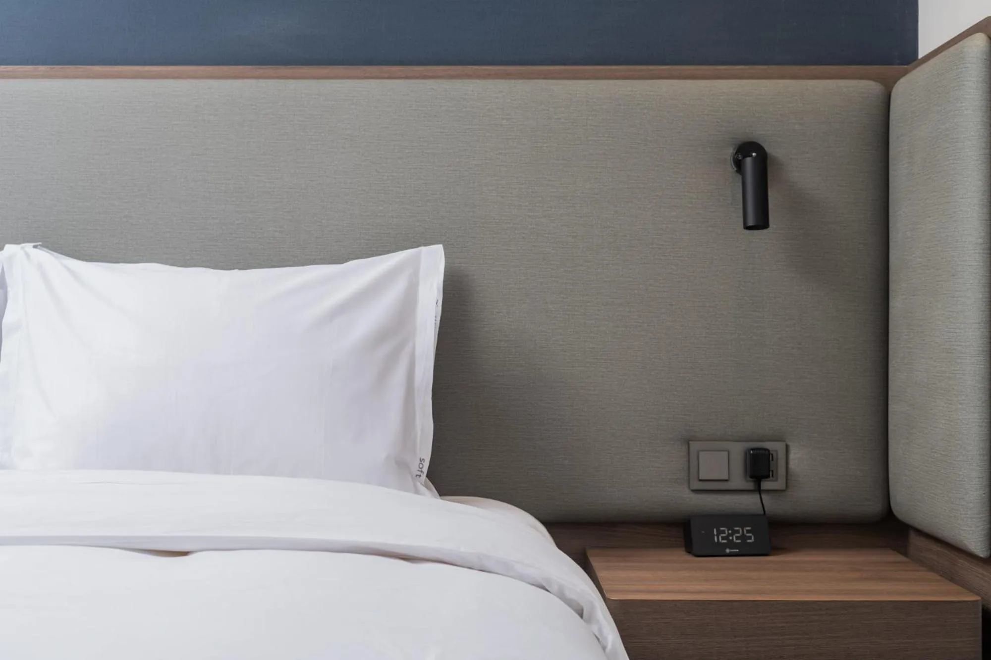 Bed in Holiday Inn Express Chengdu Tianfu Airport Zone by IHG