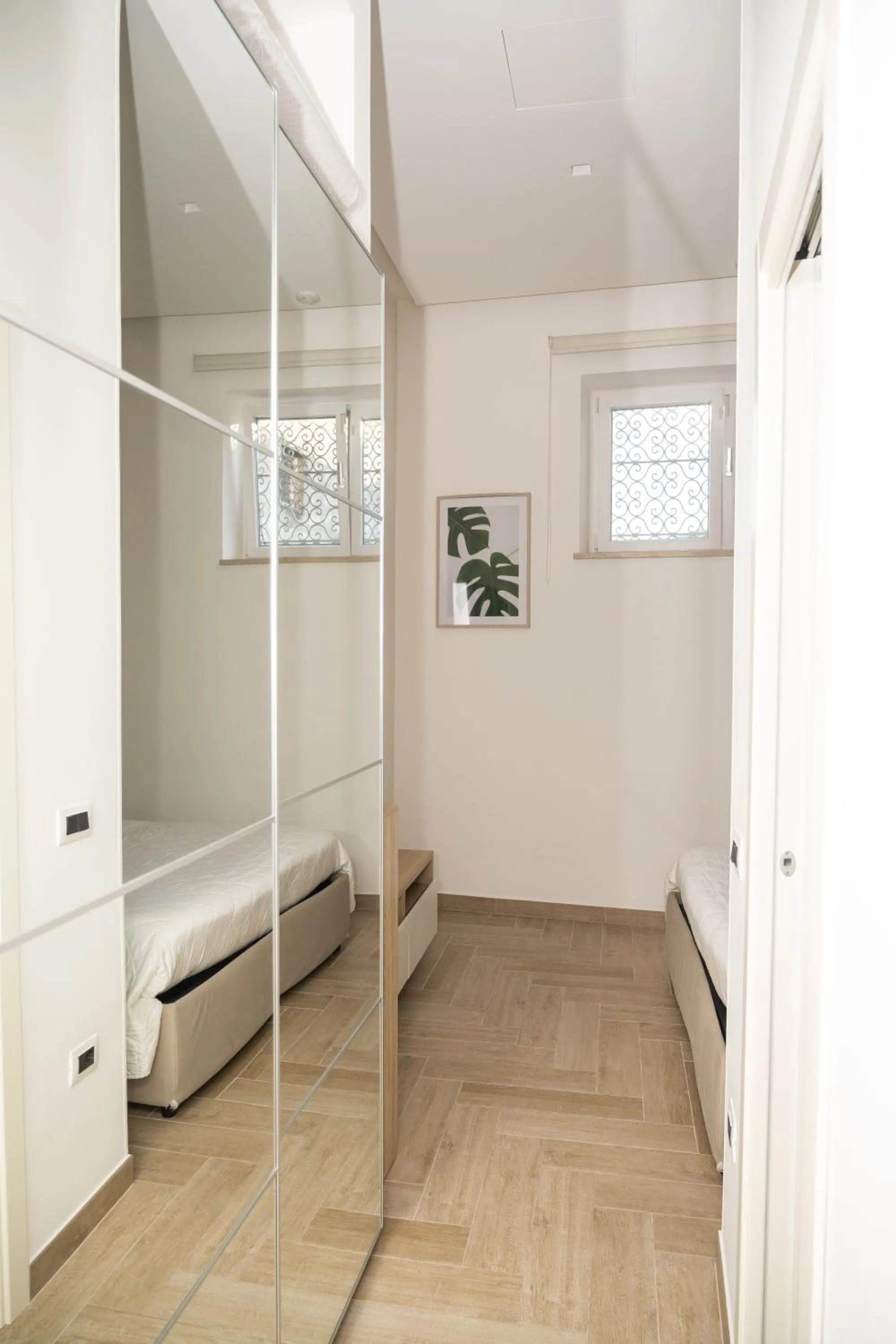 Bedroom, Bed in Four Pompei