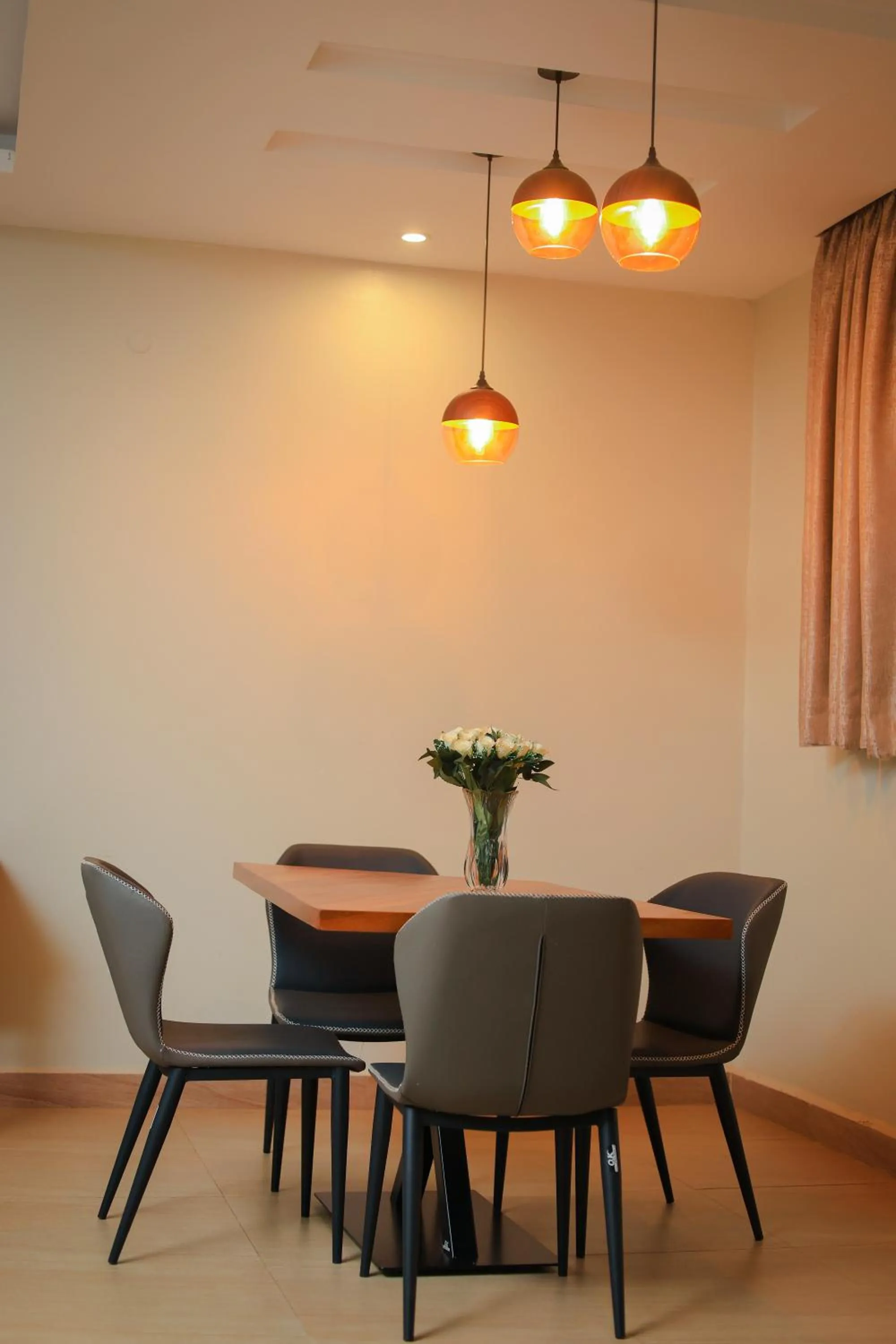 Royal Suites Hotel-Kampala