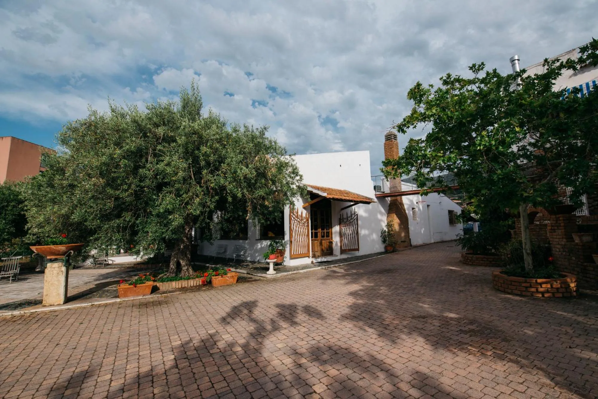 Property building in Villa Scilla e Cariddi