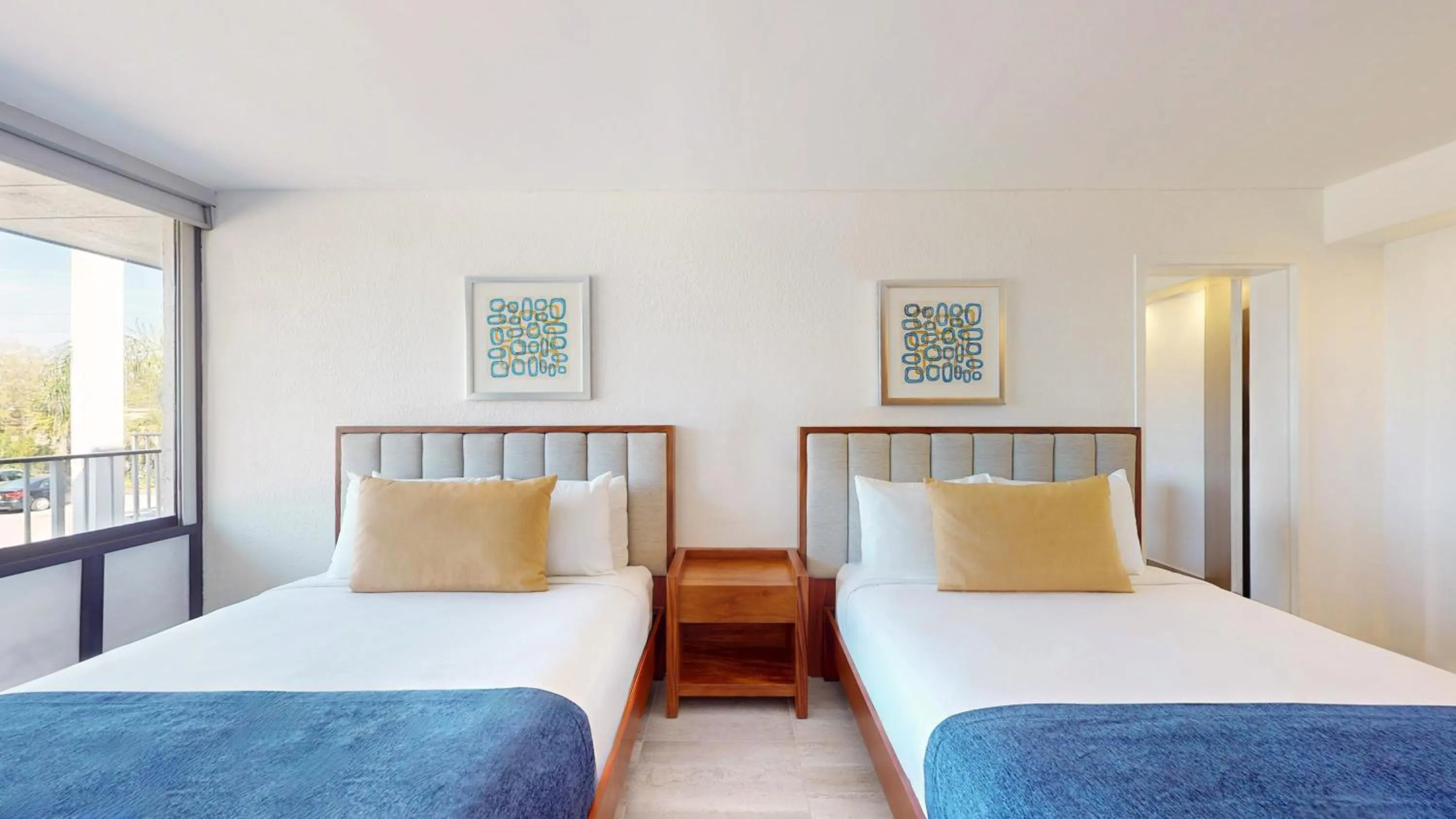 Bed in Park Royal Orlando