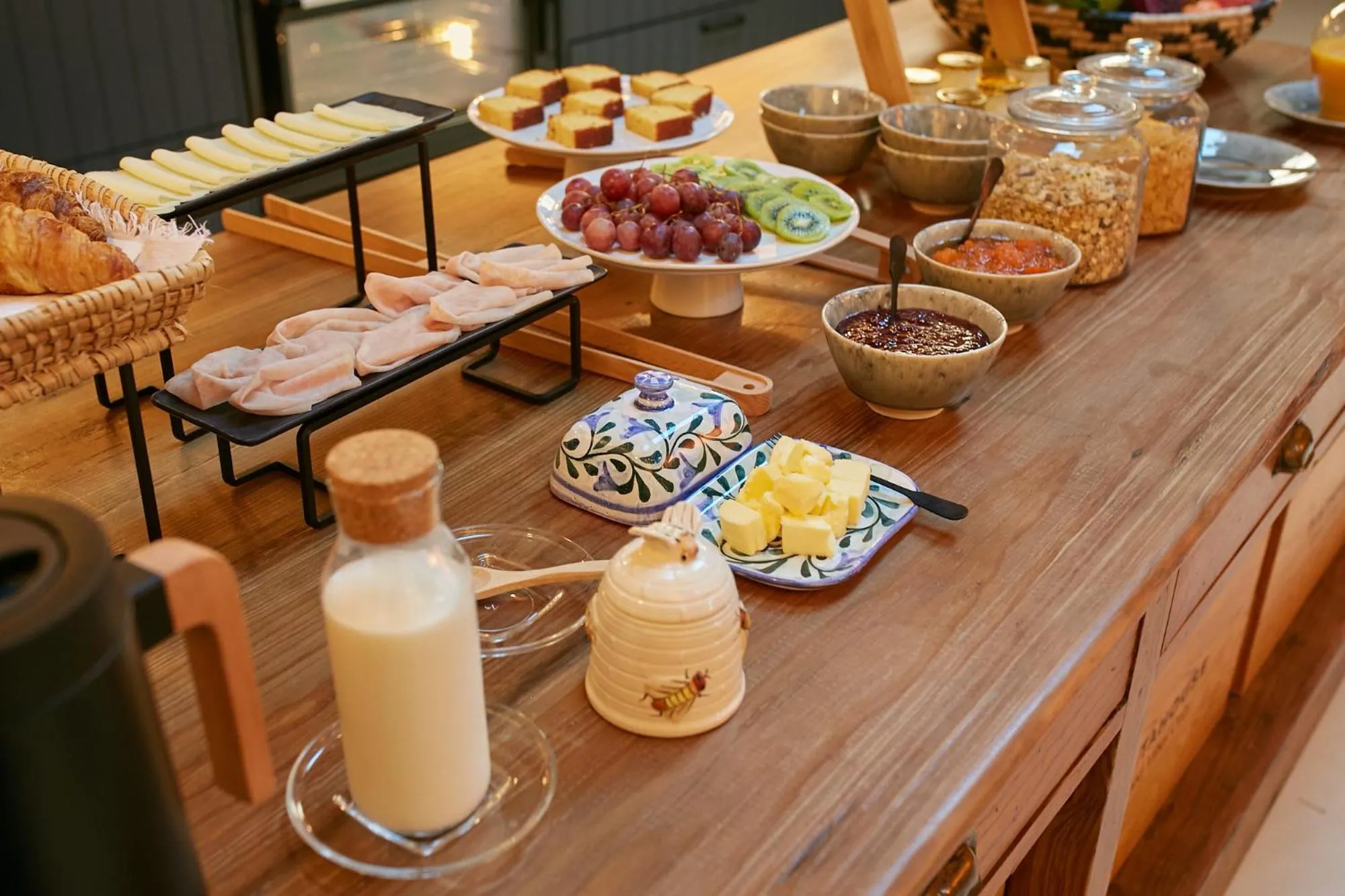 Continental breakfast in THE PINTA Boutique