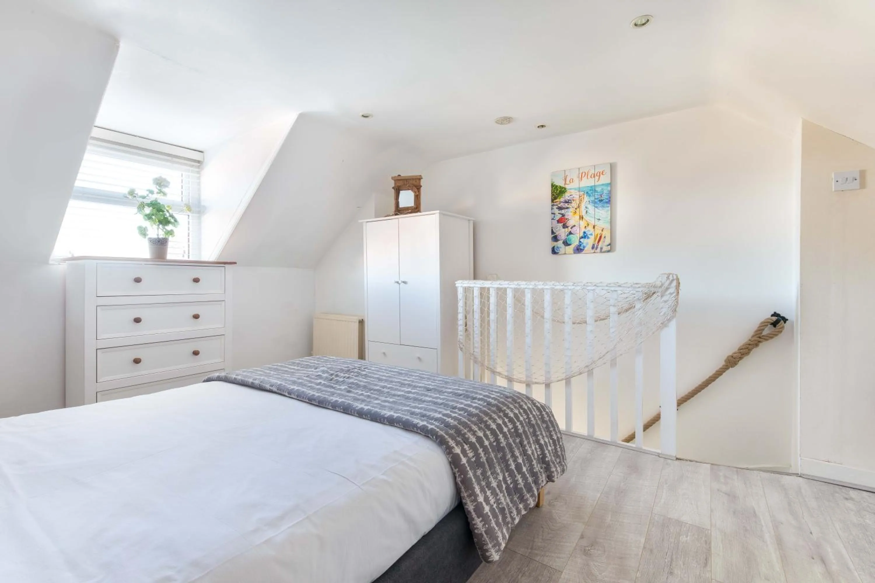 Bedroom, Bed in Sprite Cottage, in the heart of Whitstable