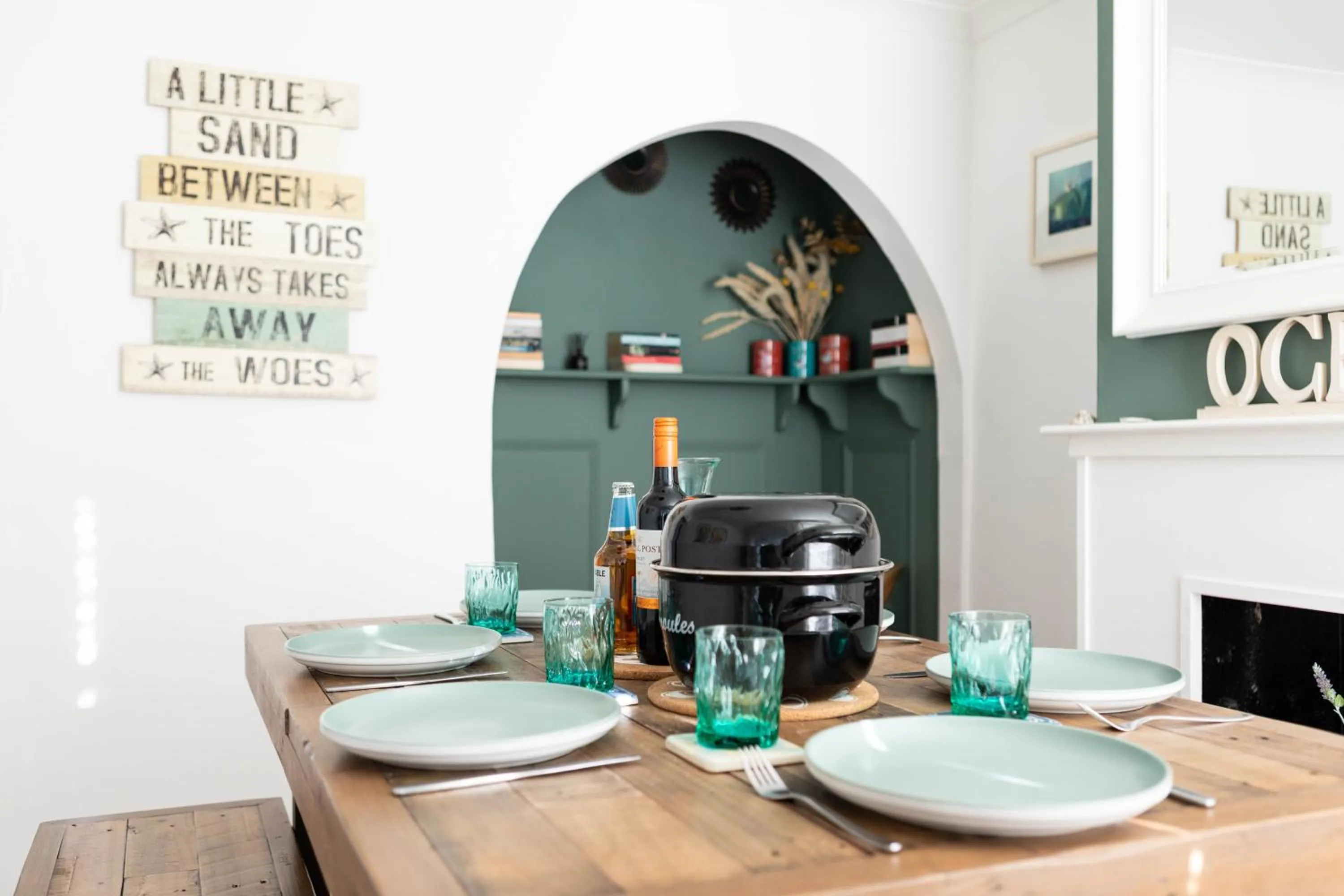 Dining area in Sprite Cottage, in the heart of Whitstable