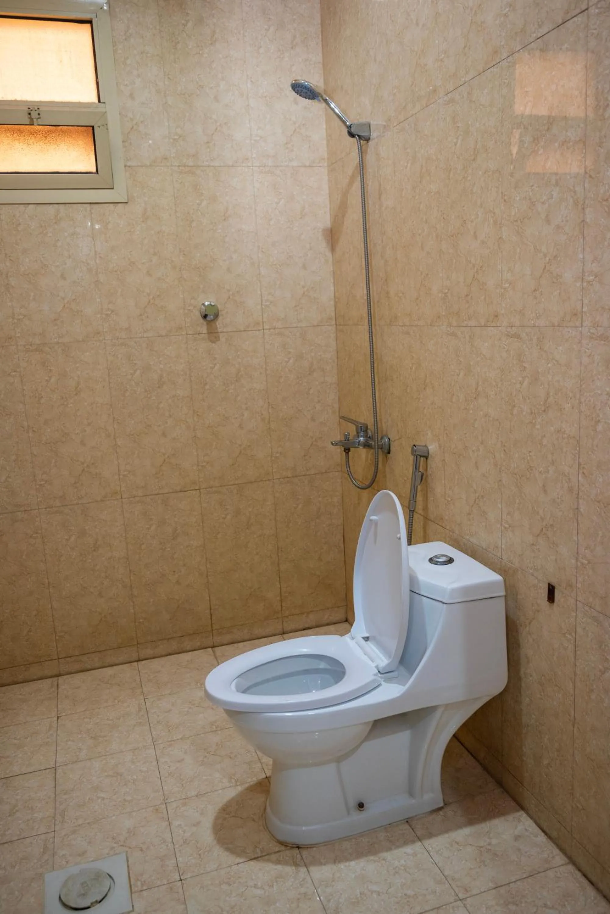 شقق أهلين للشقق المخدومة