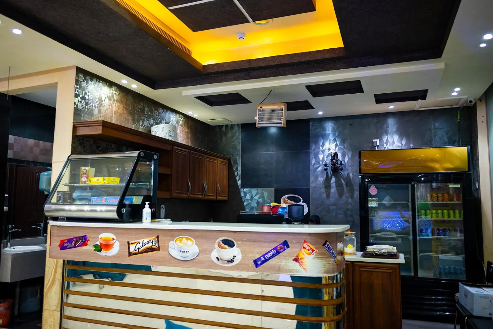 Food and drinks in شقق أهلين للشقق المخدومة