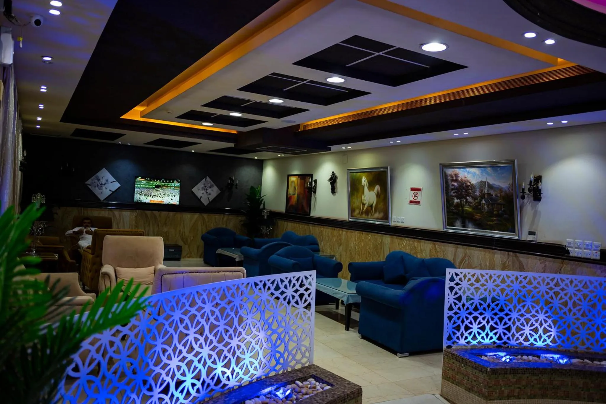 Seating area in شقق أهلين للشقق المخدومة