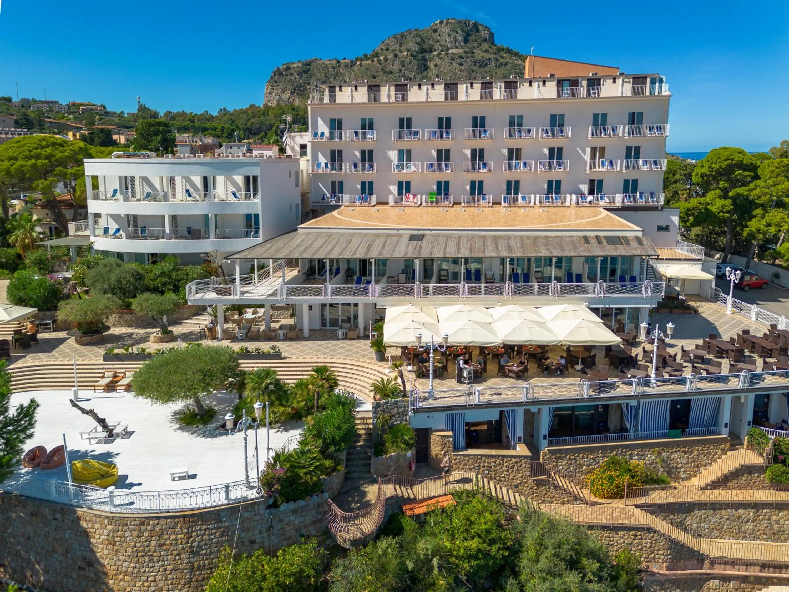 Property building in Hotel Kalura