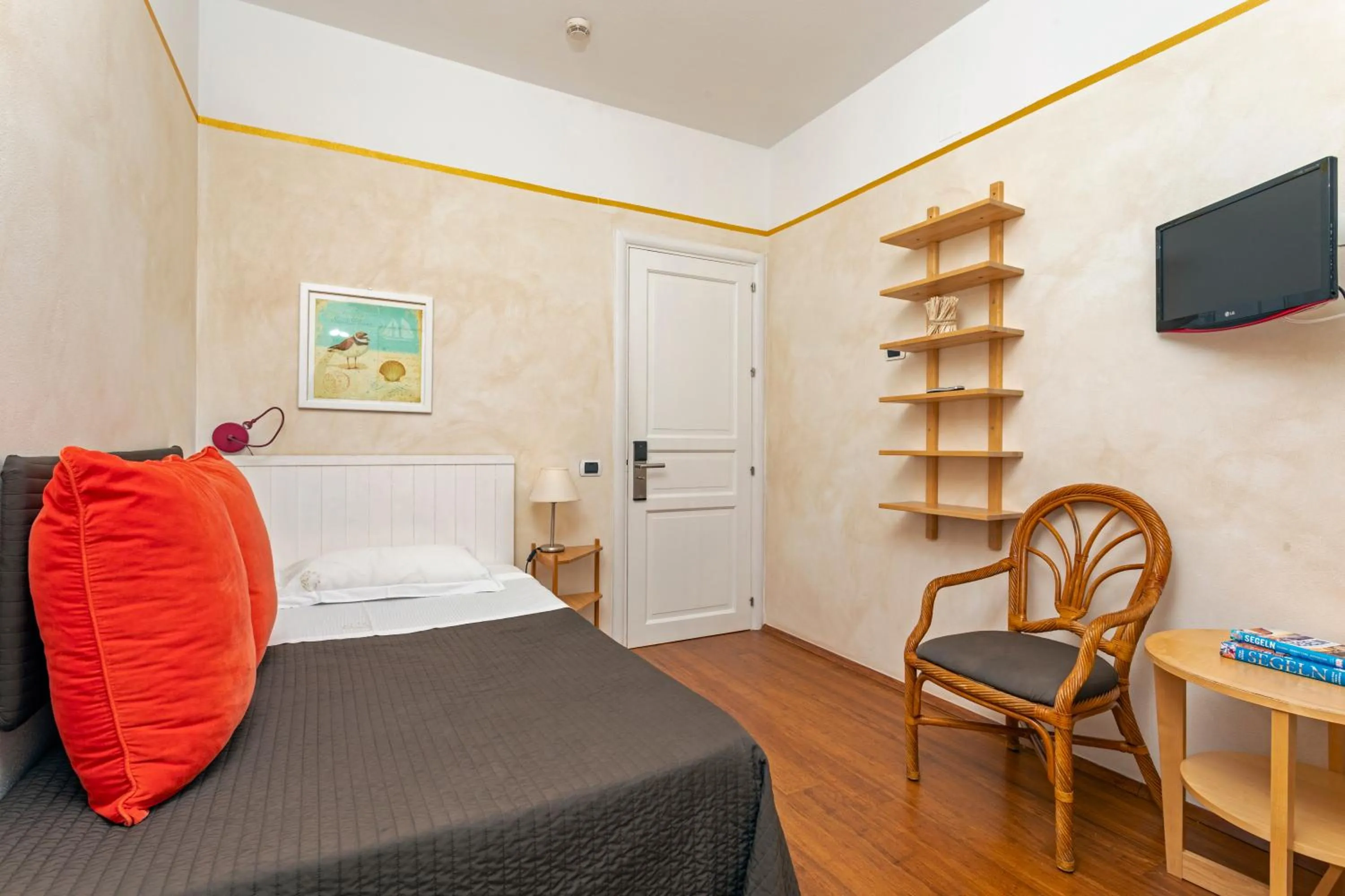 Bedroom, Bed in Hotel Kalura