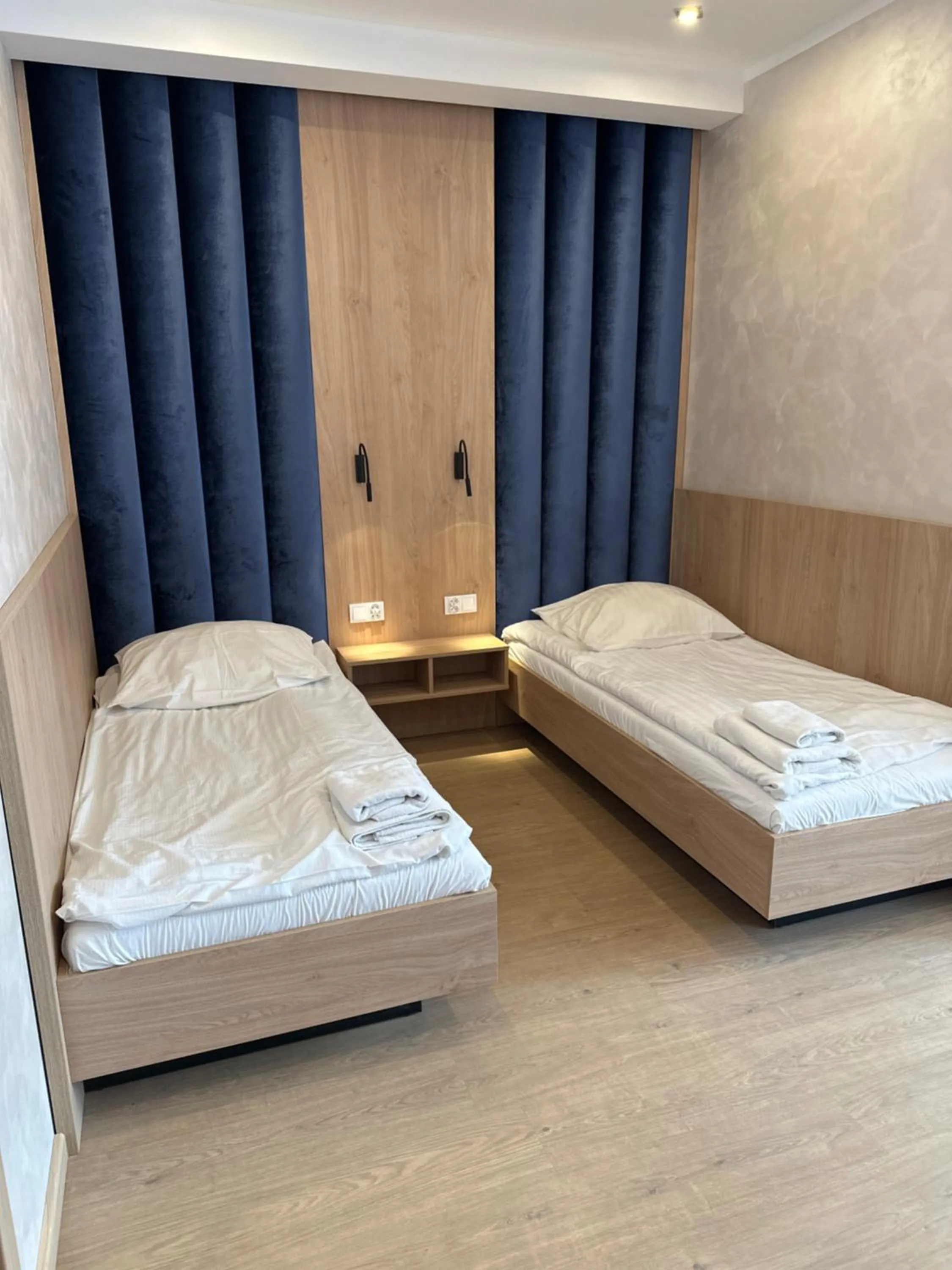 Bed in Diament i Brylant