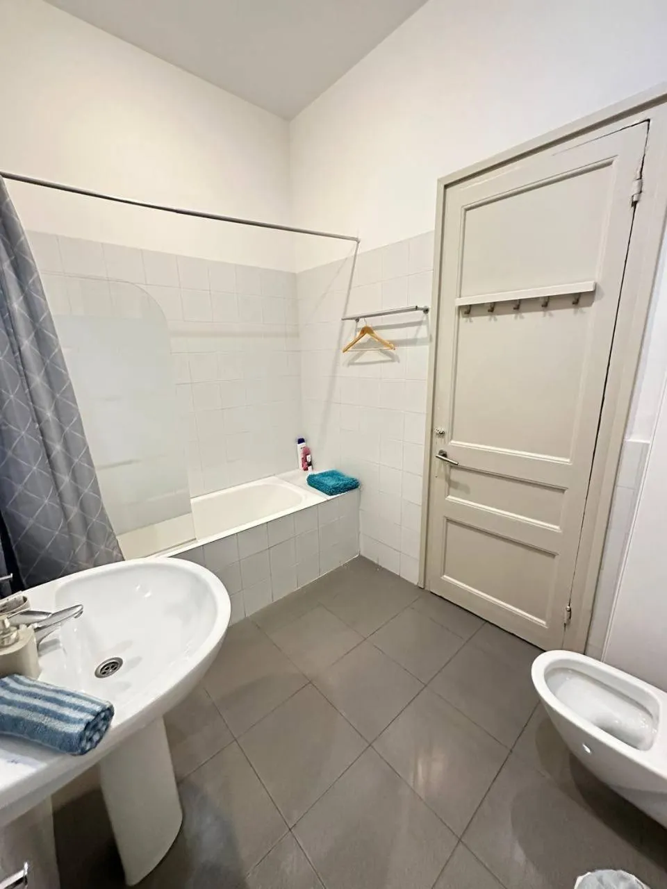 Bathroom in Alojamiento Roger