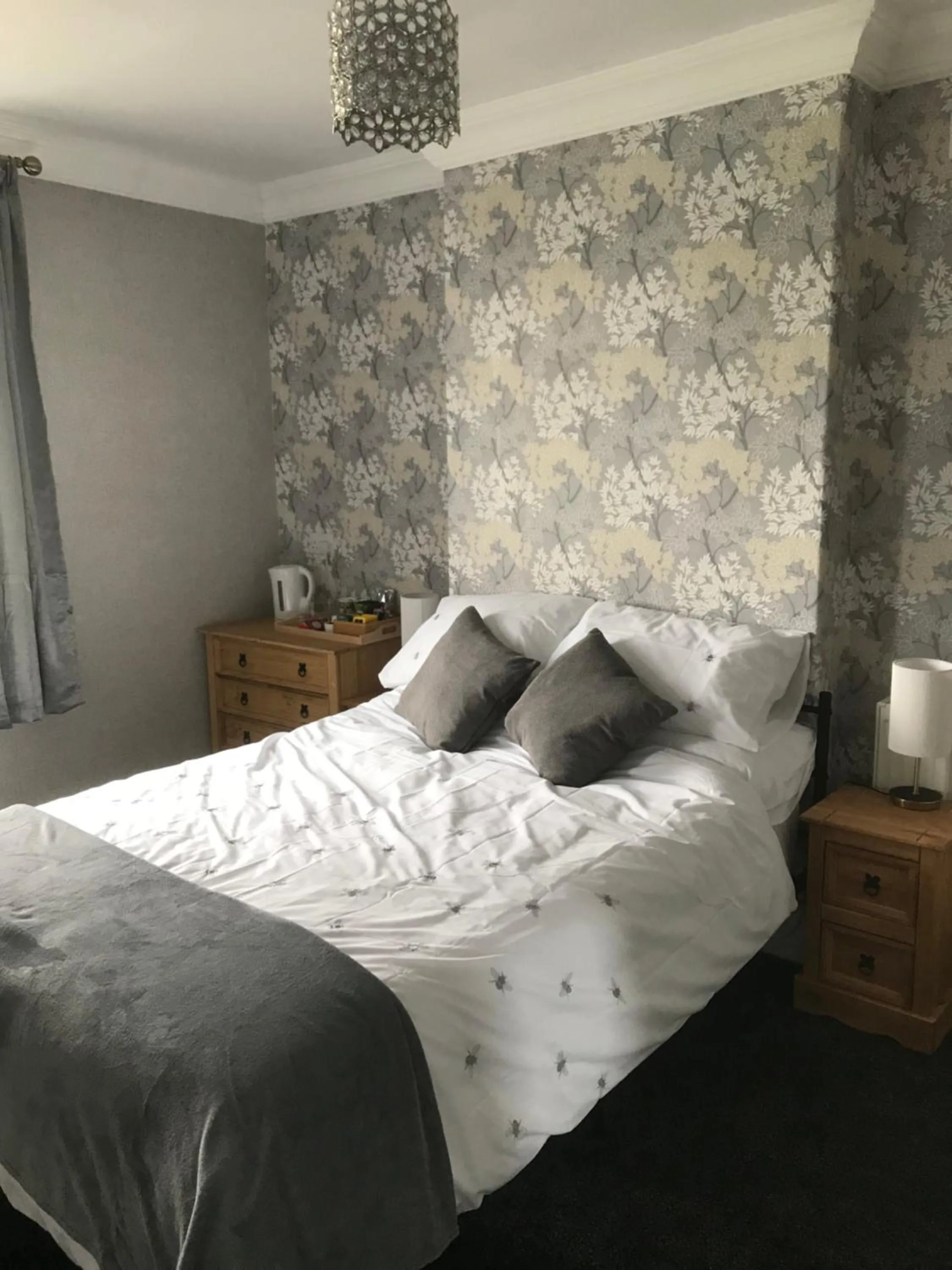 Bedroom, Bed in Dale View bed & breakfast