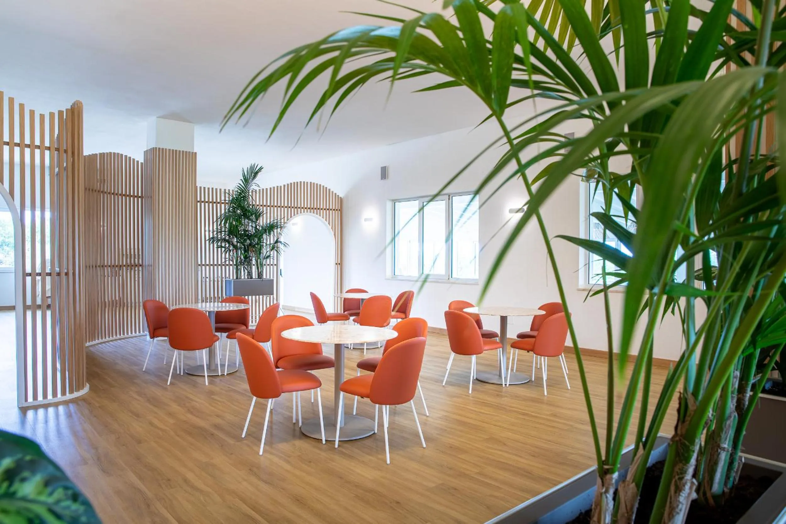 Lounge or bar in Lu' Hotel Porto Pino