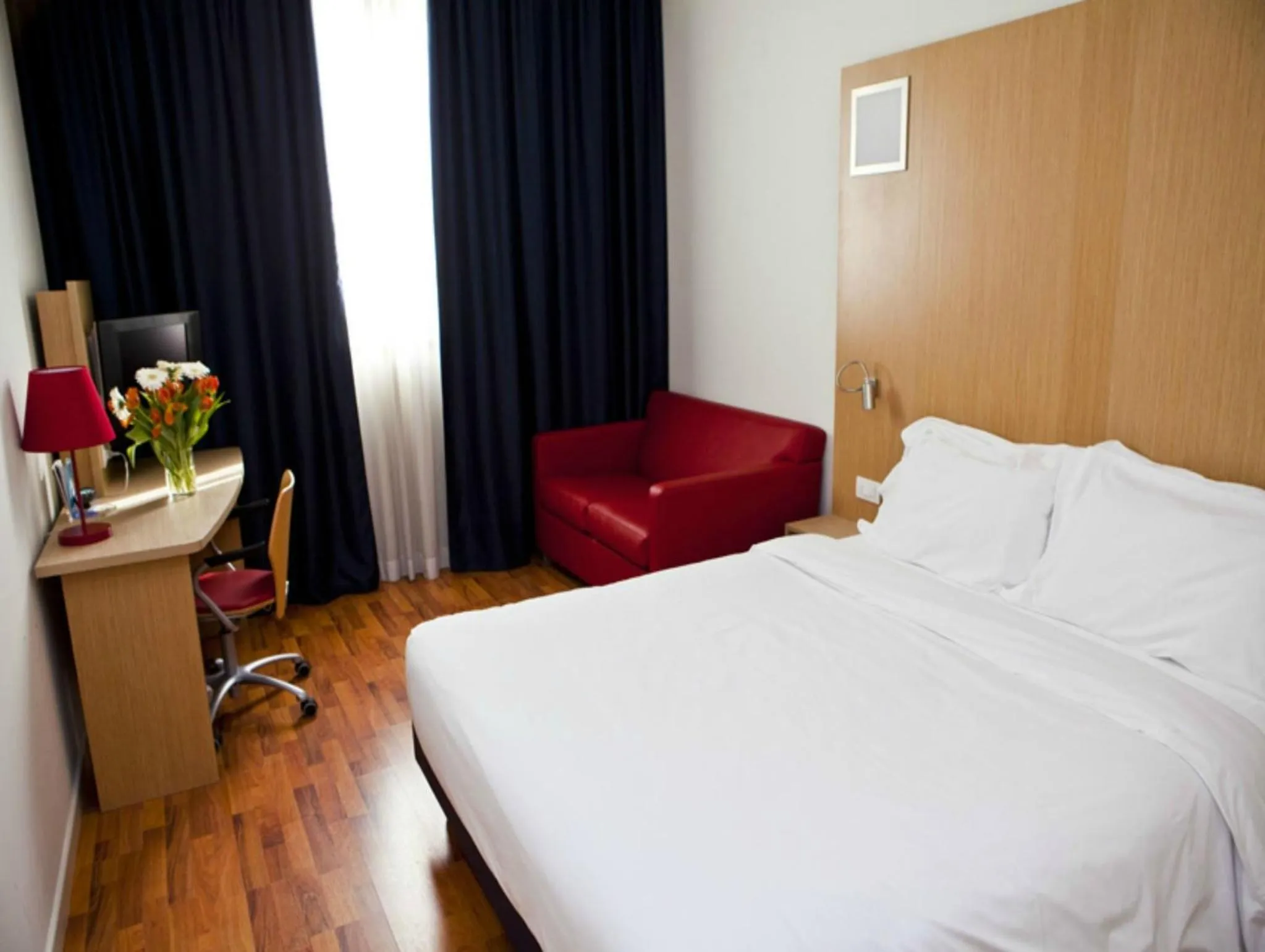 TV and multimedia, Bed in Mitico Hotel & Natural Spa