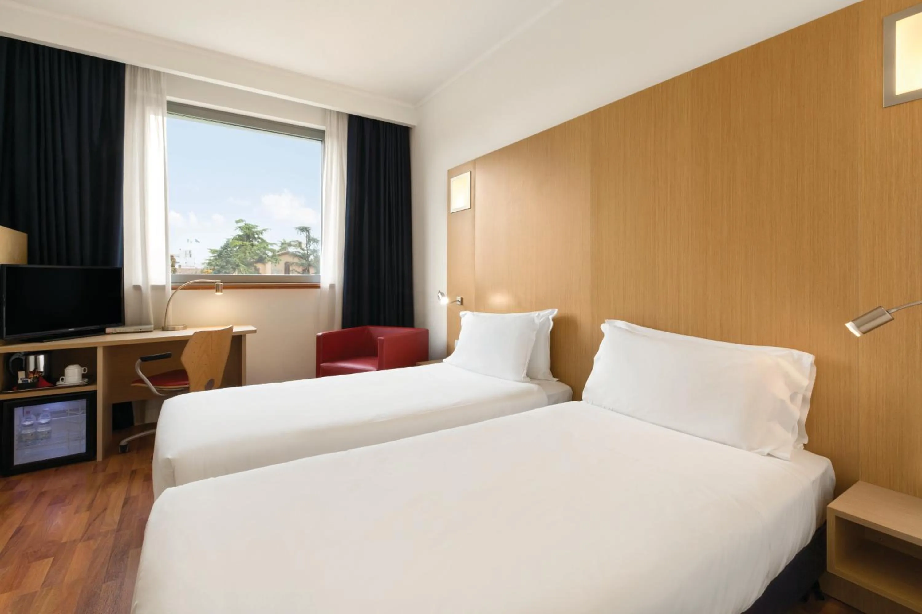 Day, Bed in Mitico Hotel & Natural Spa