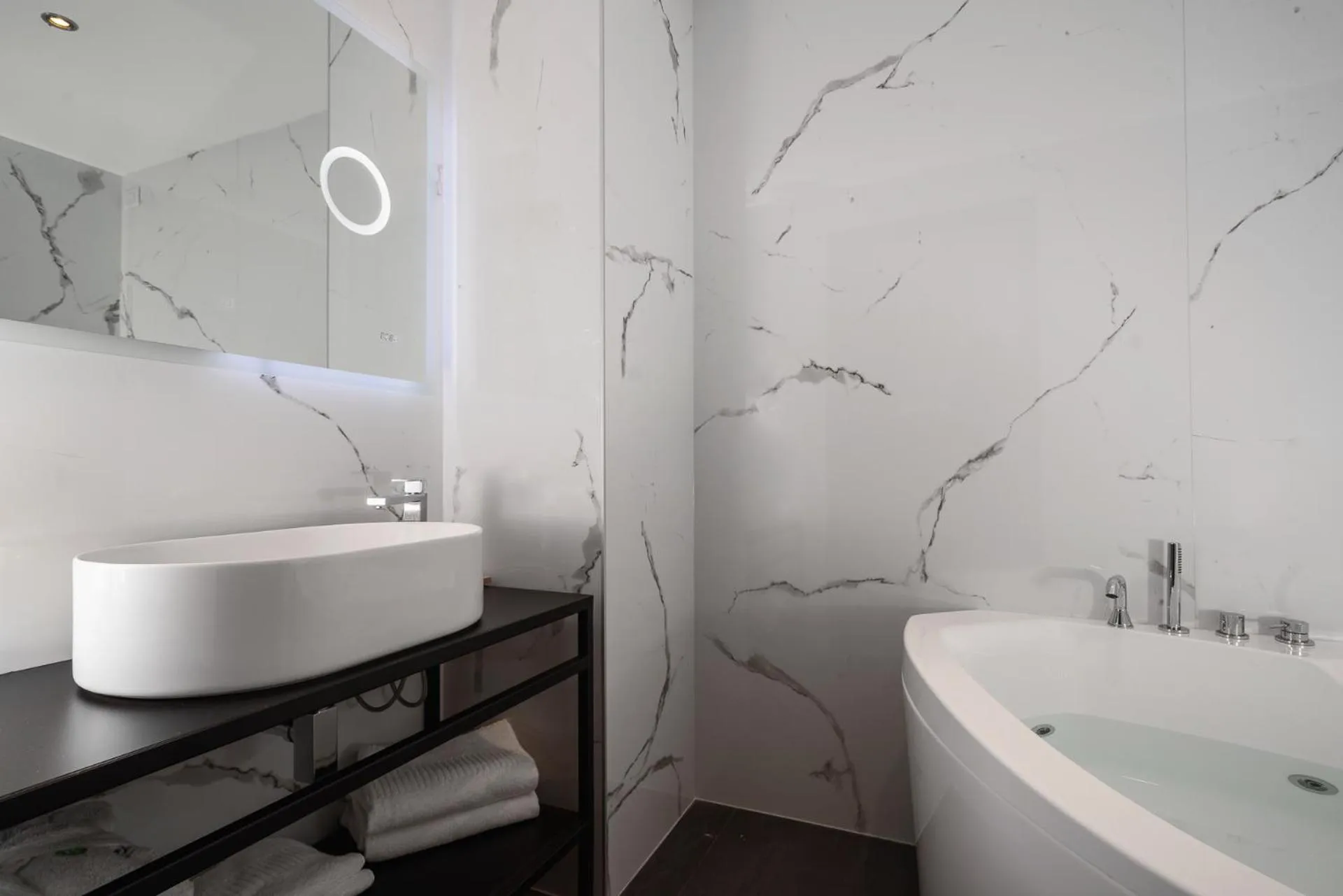 Bathroom in Mitico Hotel & Natural Spa