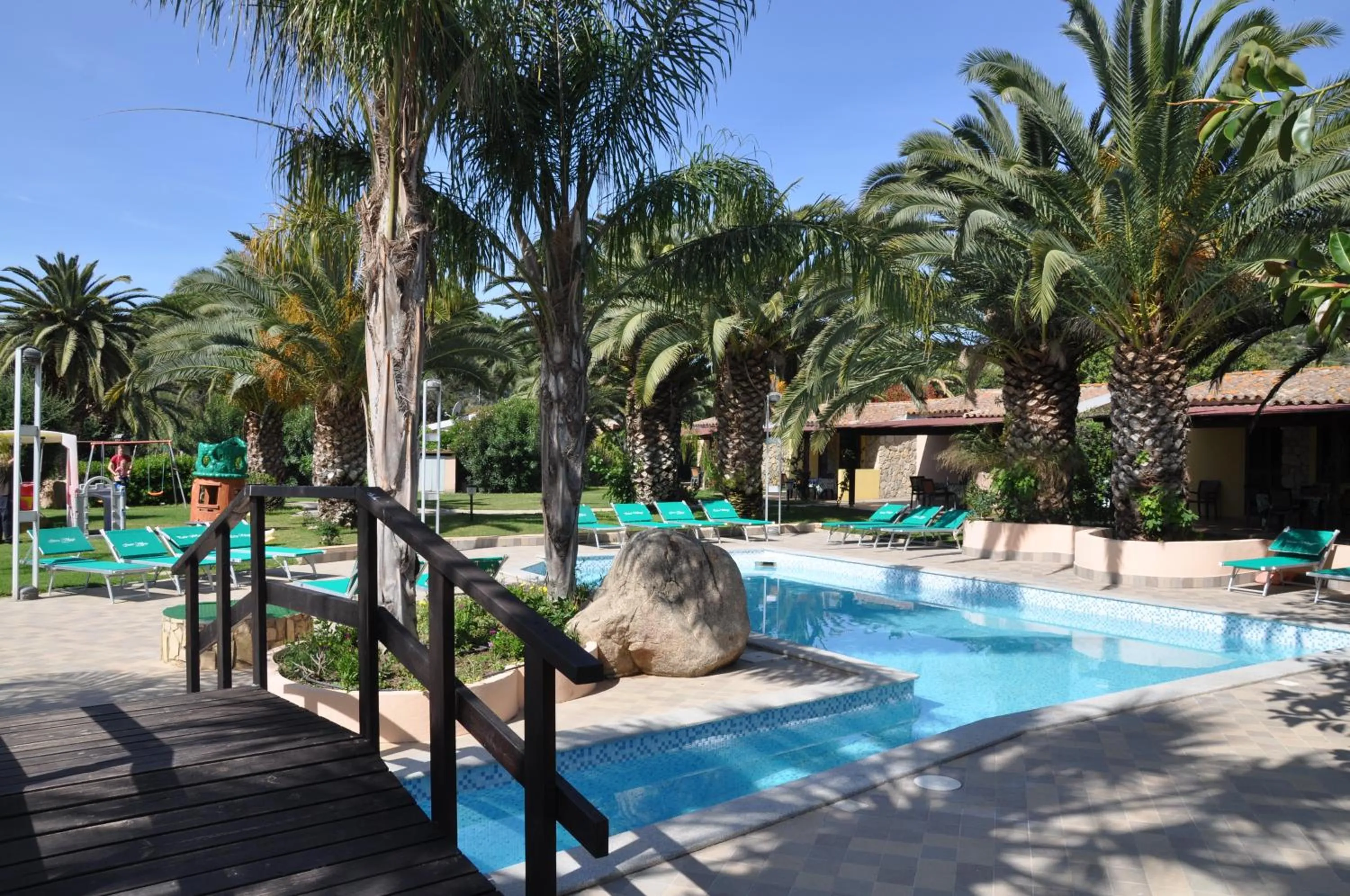 Swimming pool in Green Village Resort