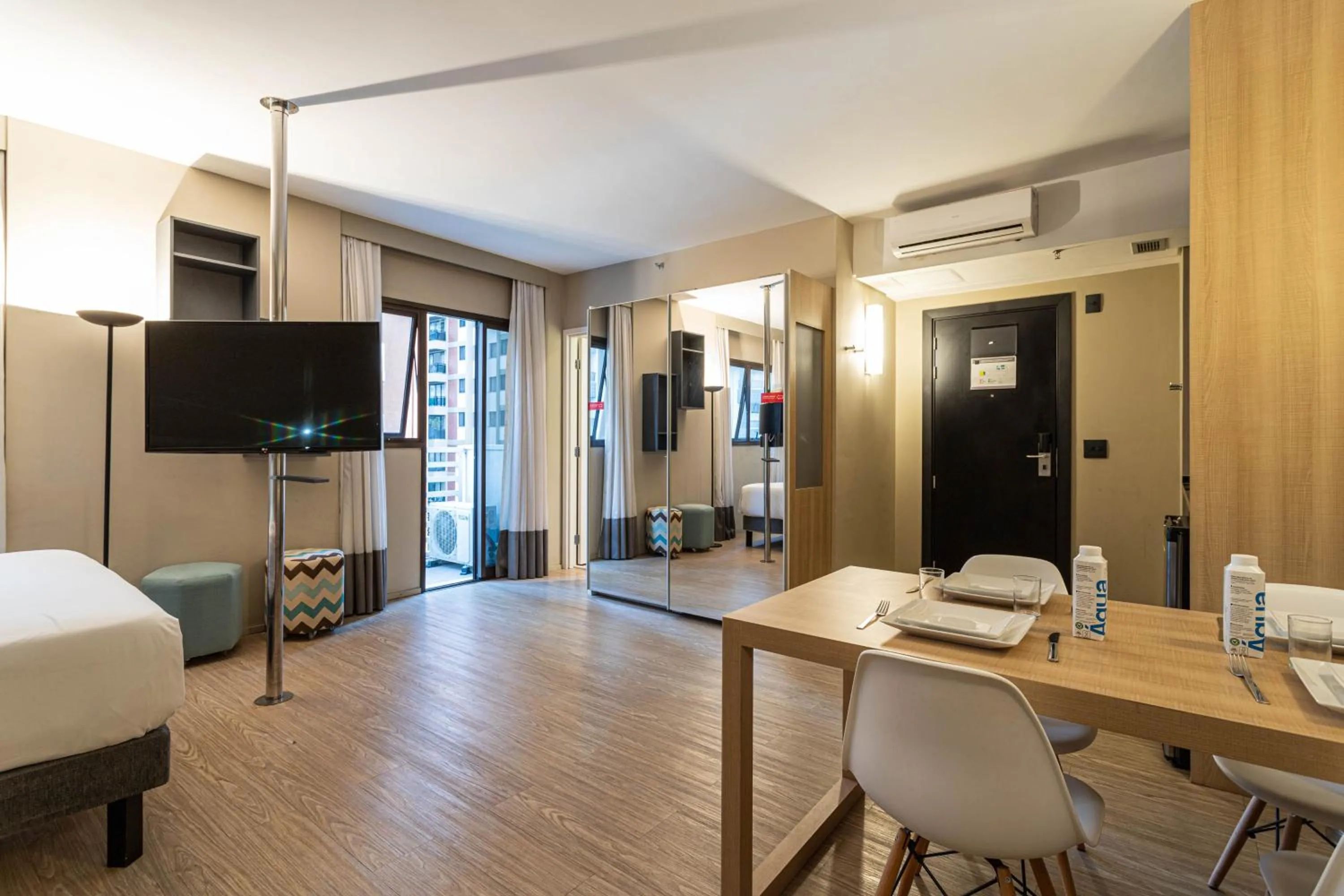 Bed in Charlie Alphaville