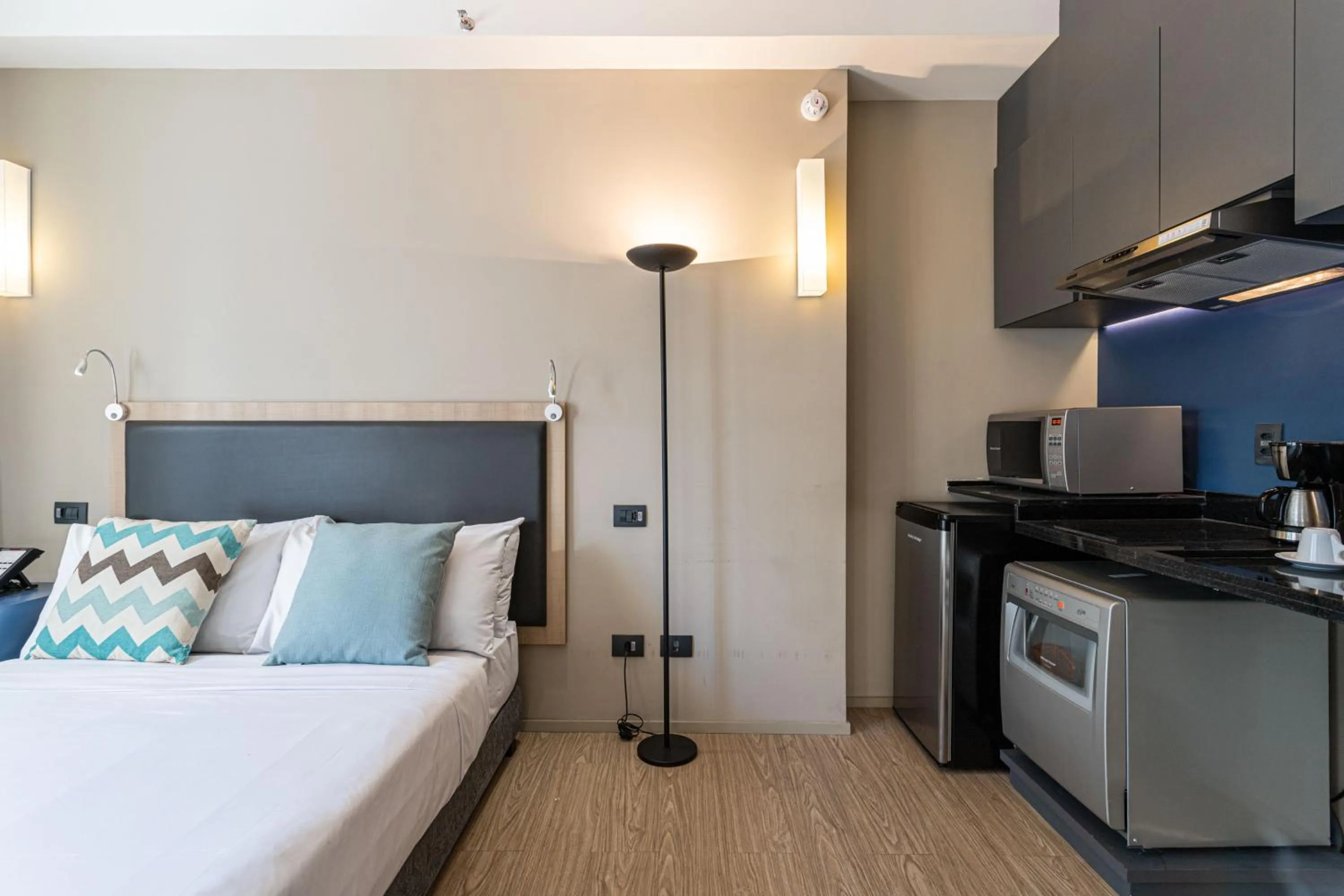 Bed in Charlie Alphaville