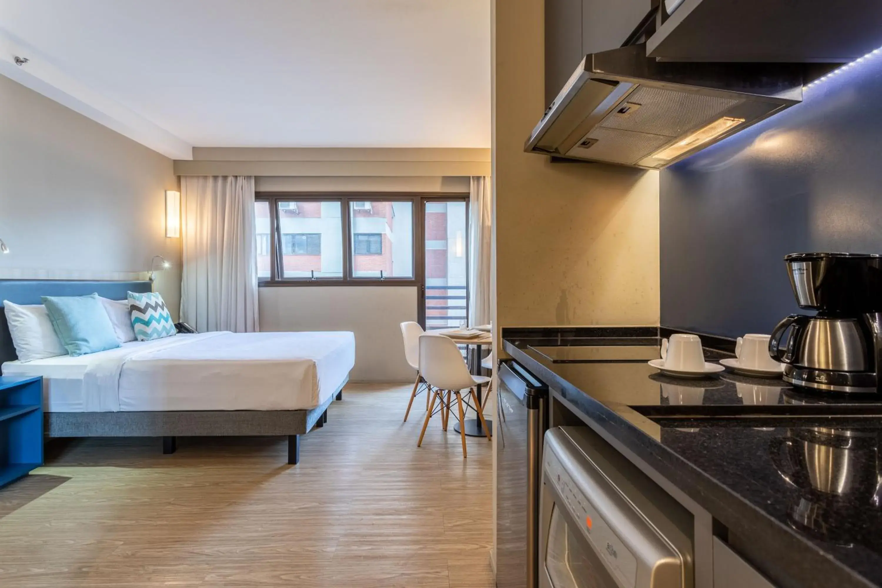 Bed in Charlie Alphaville Bed in Charlie Alphaville