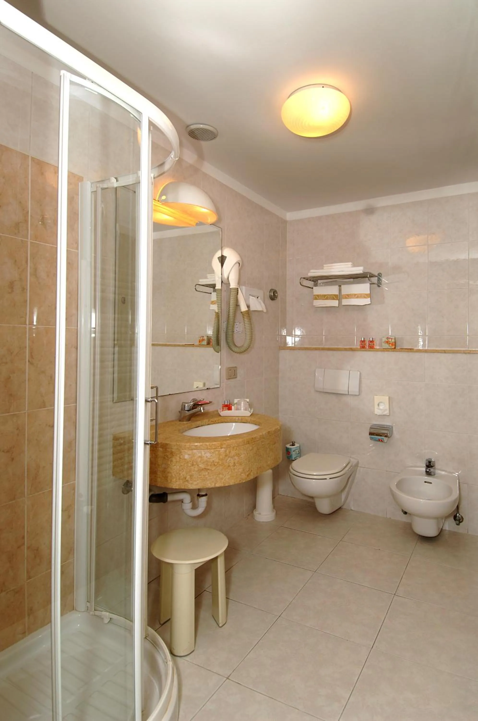 Bathroom in Hotel Piccolo Lido