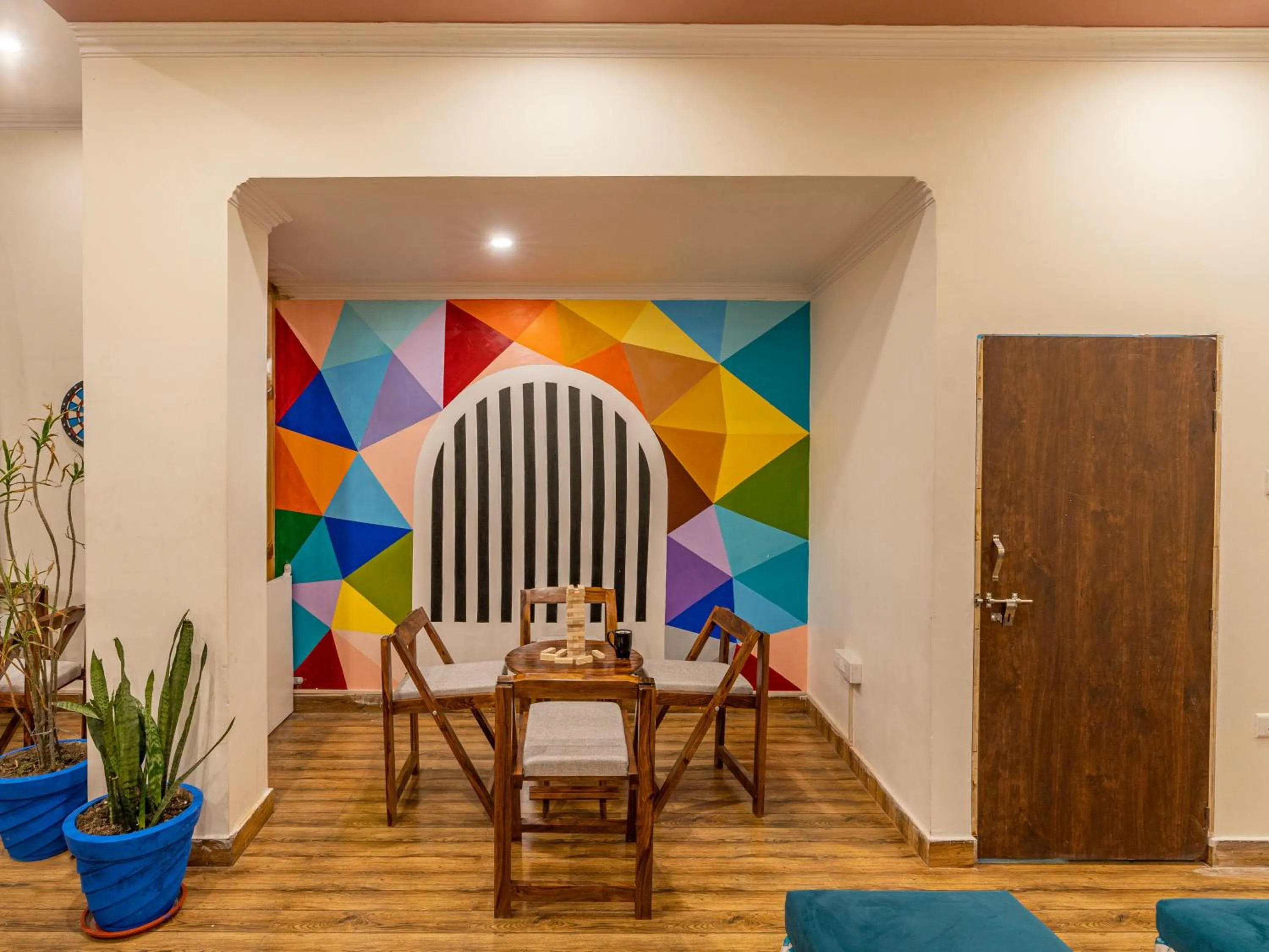 Seating area in The Hosteller Rishikesh, Upper Tapovan