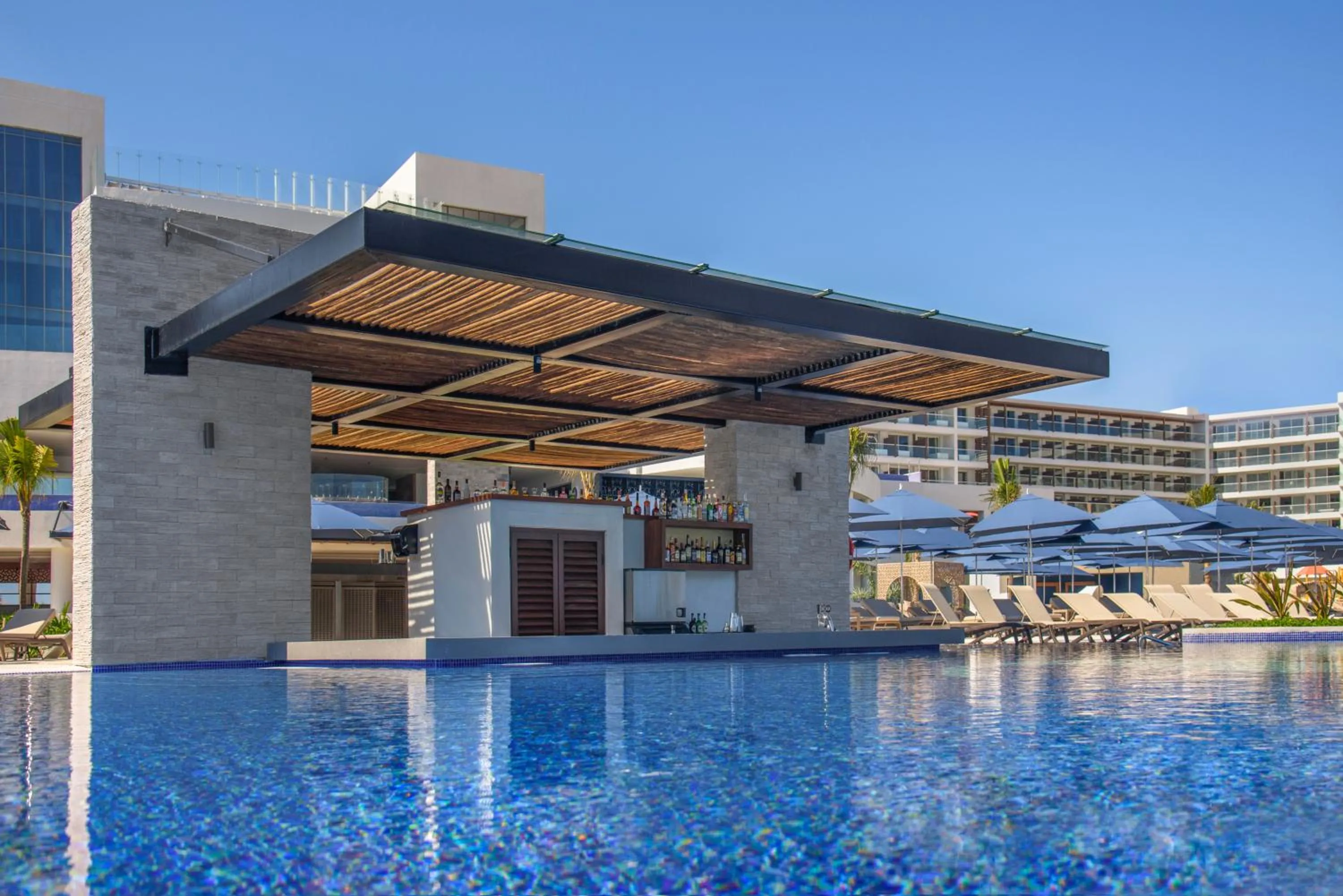 Pool view in Royalton Splash Riviera Cancun, An Autograph Collection All-Inclusive Resort