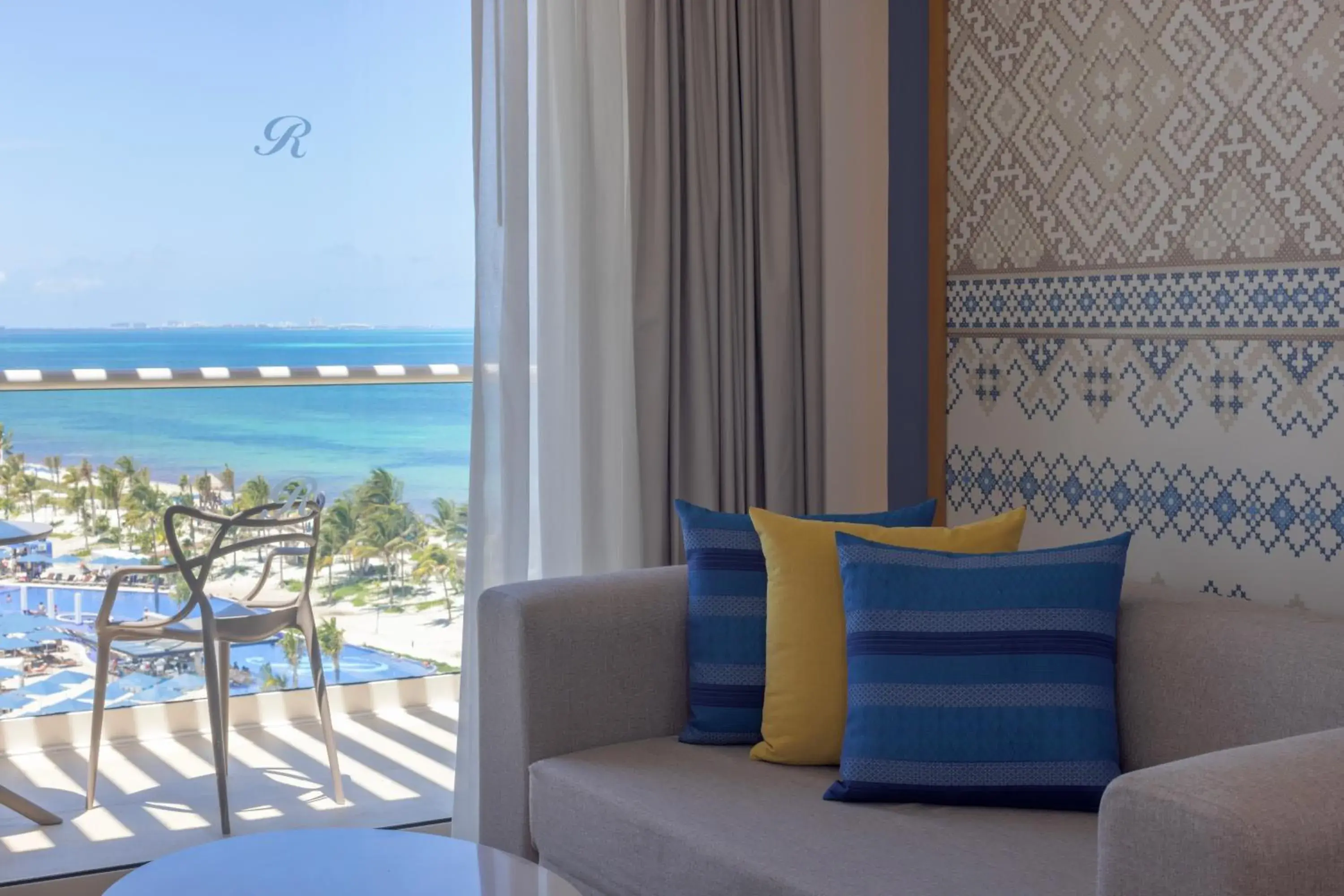 Living room in Royalton Splash Riviera Cancun, An Autograph Collection All-Inclusive Resort Living room in Royalton Splash Riviera Cancun, An Autograph Collection All-Inclusive Resort