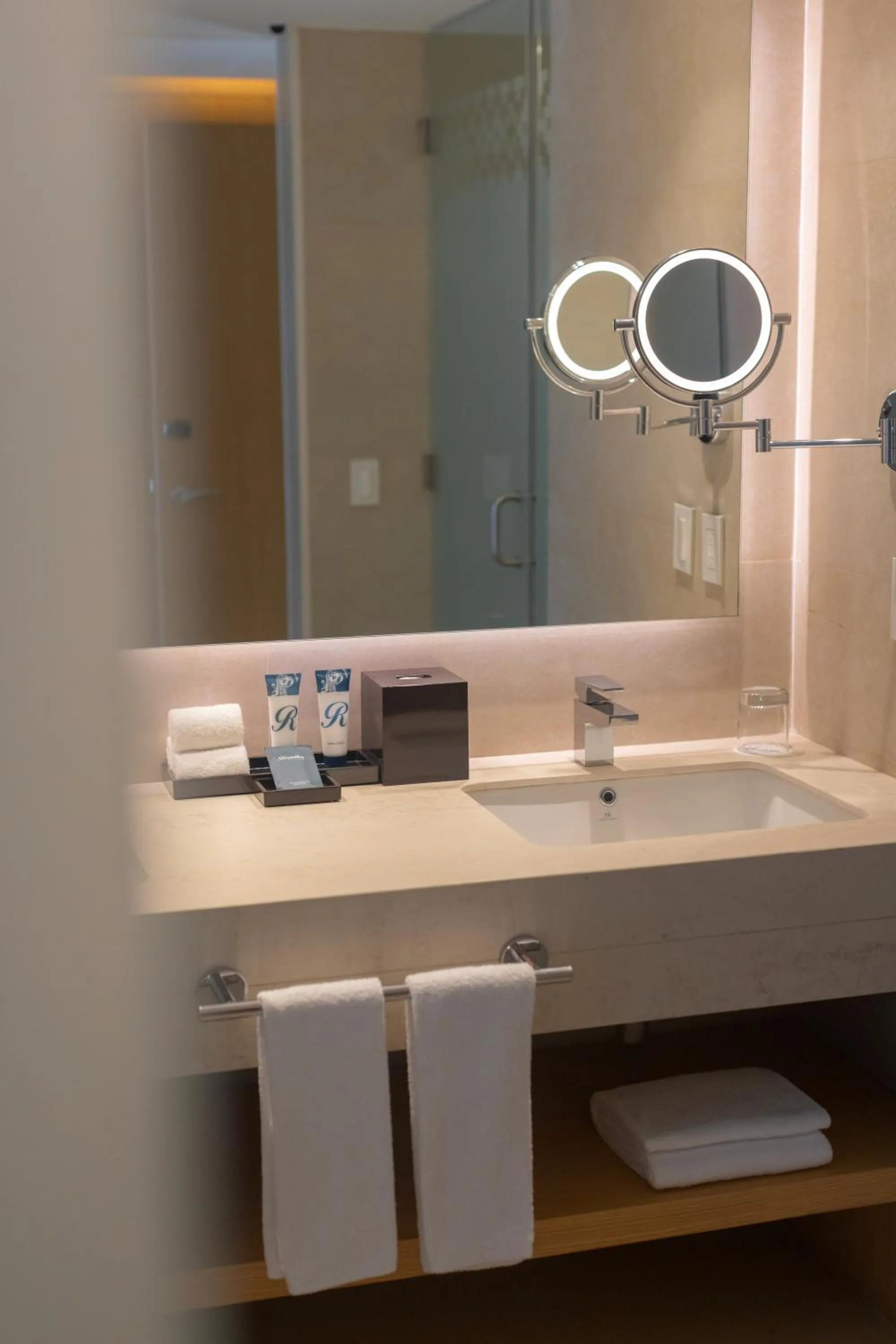 Bathroom in Royalton Splash Riviera Cancun, An Autograph Collection All-Inclusive Resort