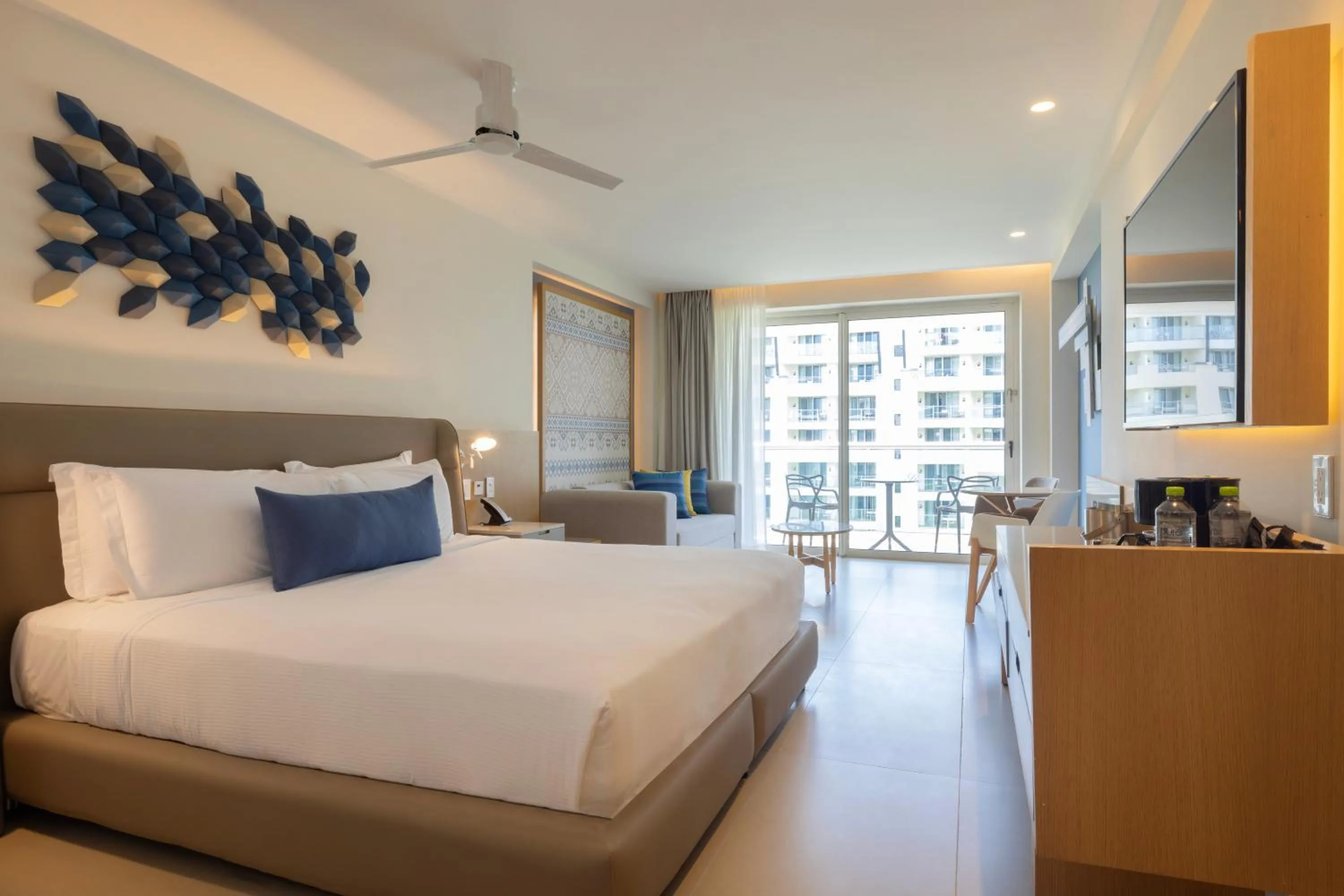 View (from property/room), Bed in Royalton Splash Riviera Cancun, An Autograph Collection All-Inclusive Resort