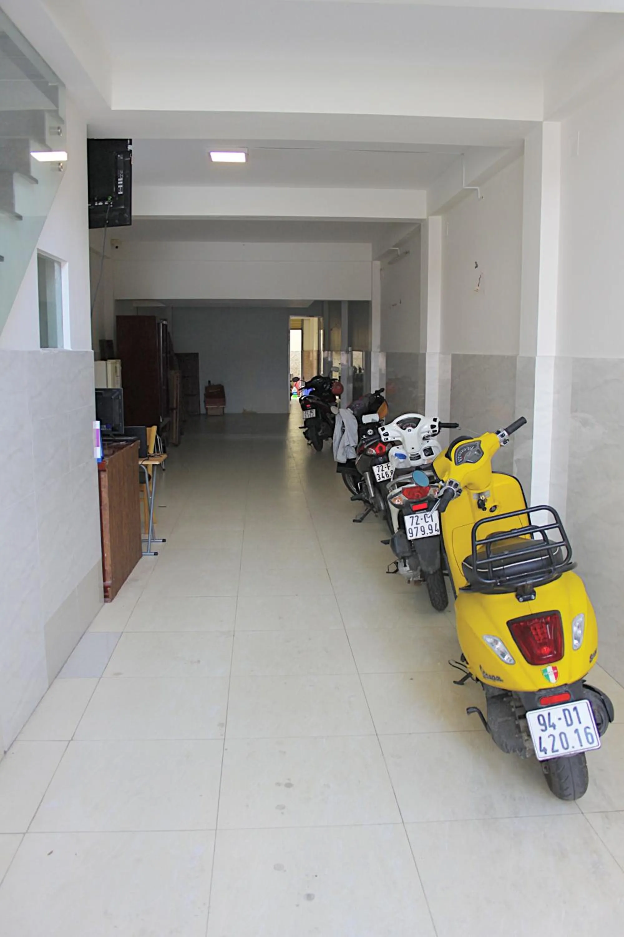 Parking in Anh Truc House - Near Front Beach